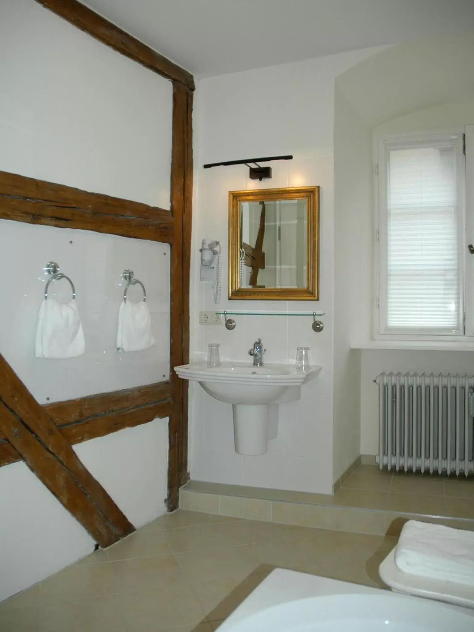 Bathroom in Hotel Goldenes Kreuz