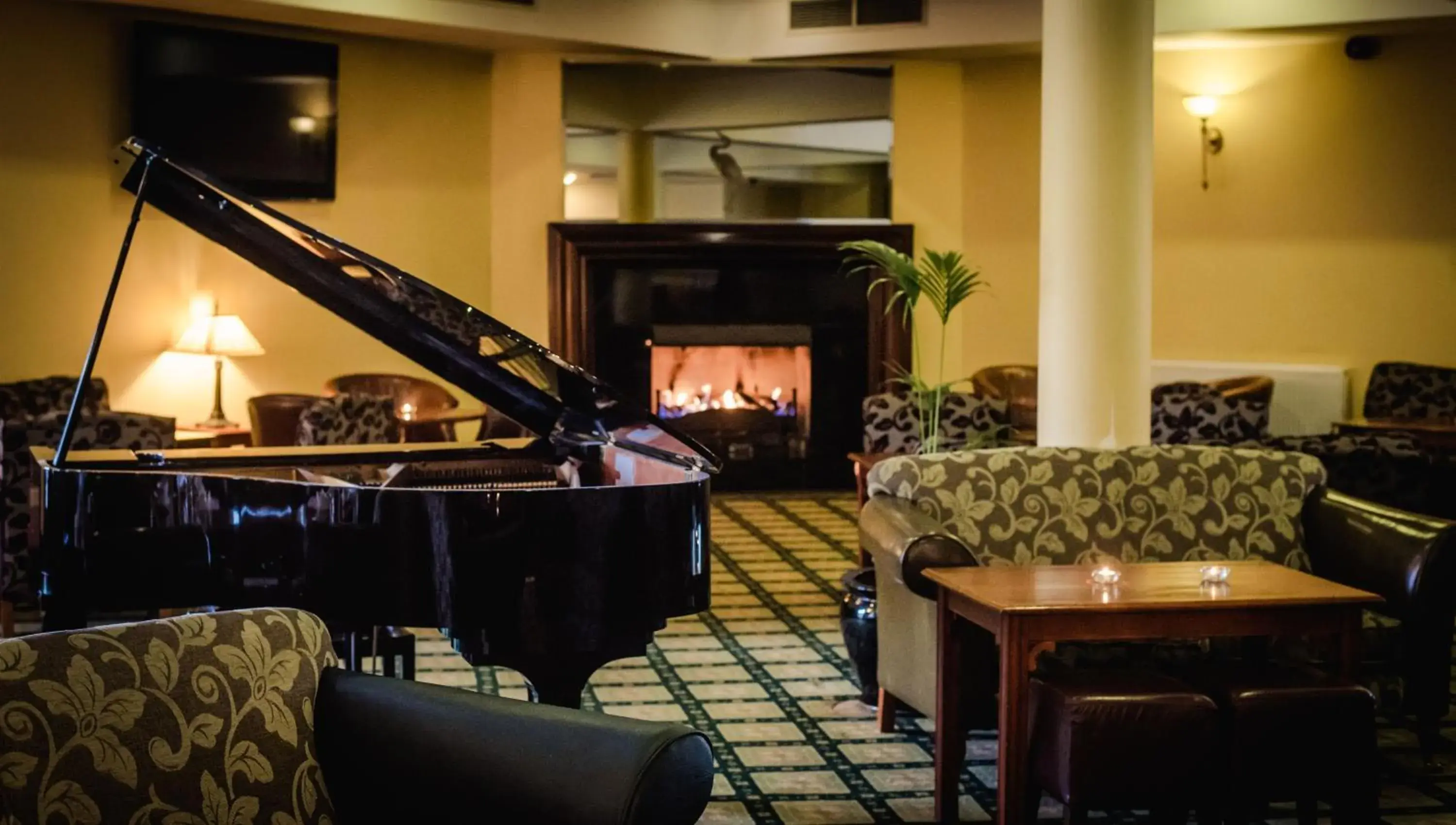 Lounge or bar, Lounge/Bar in Roganstown Hotel & Country Club