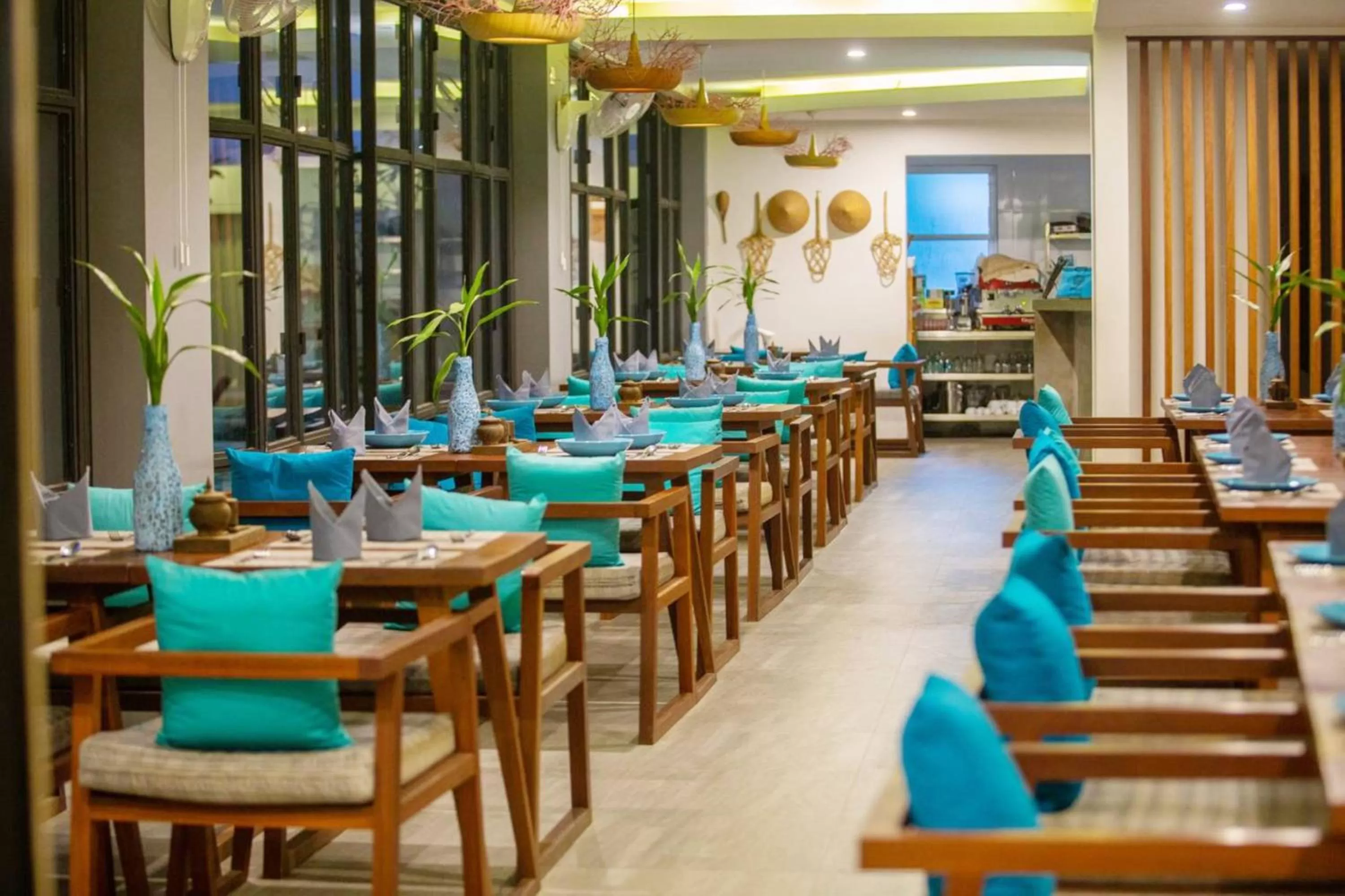 Restaurant/places to eat in Riversoul Boutique