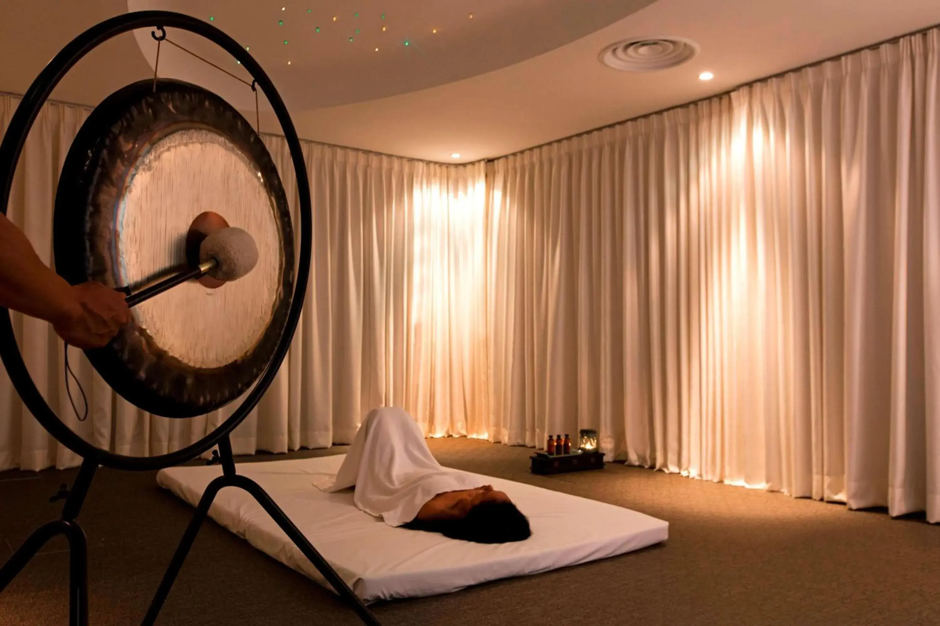 Spa and wellness centre/facilities, Bed in The Ritz-Carlton, Kuala Lumpur