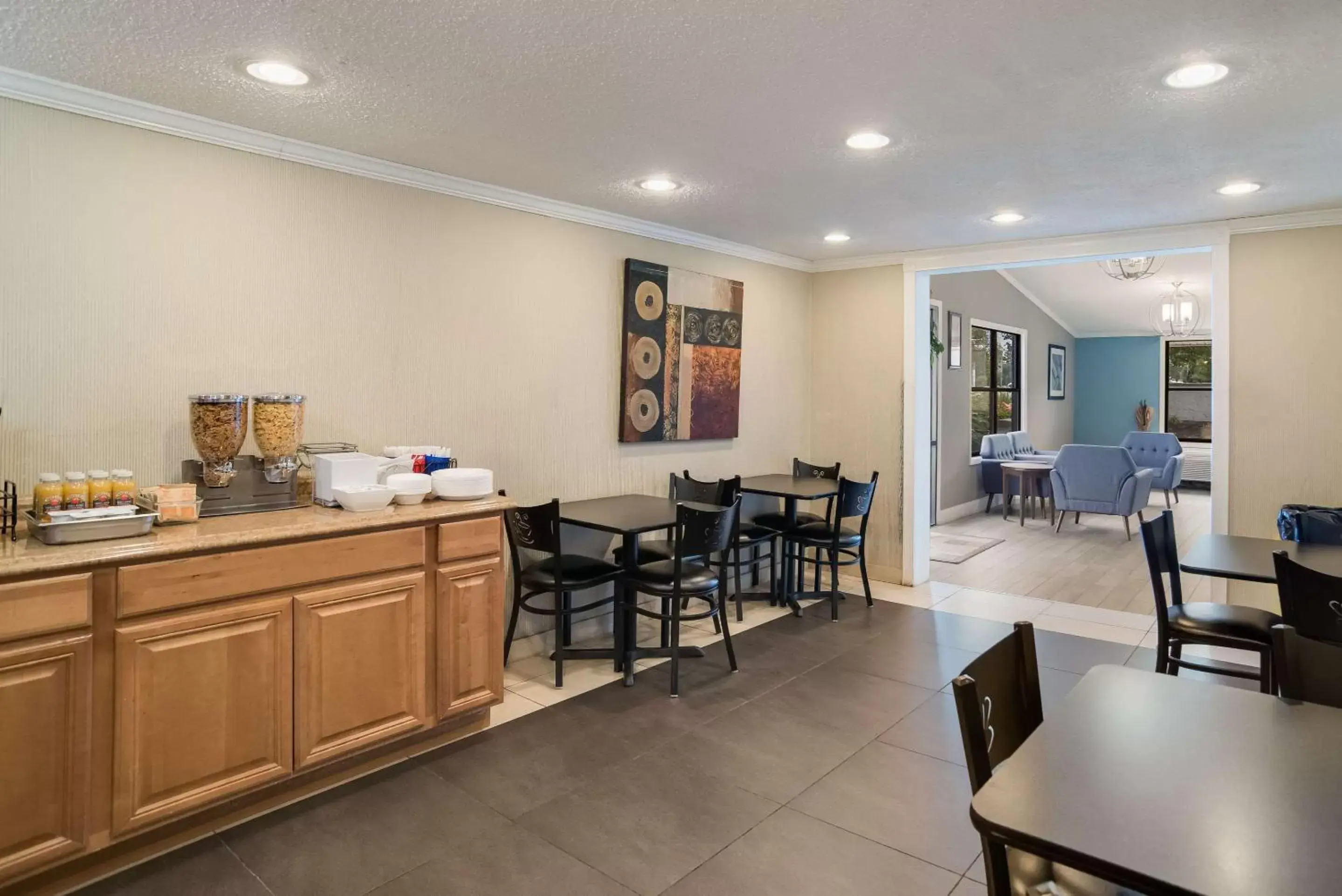 Breakfast in Rodeway Inn Carlisle North Breakfast in Rodeway Inn Carlisle North