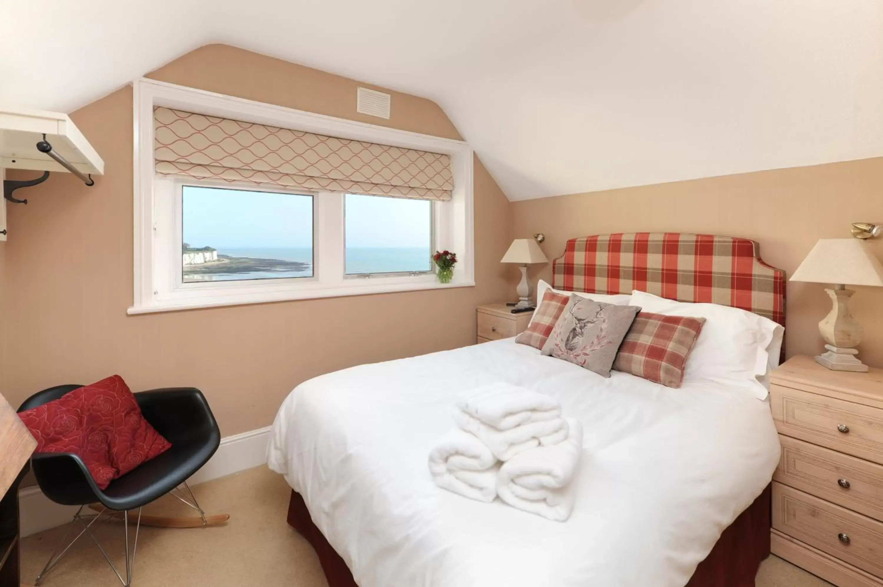 Photo of the whole room, Room Photo in Bay Tree Broadstairs