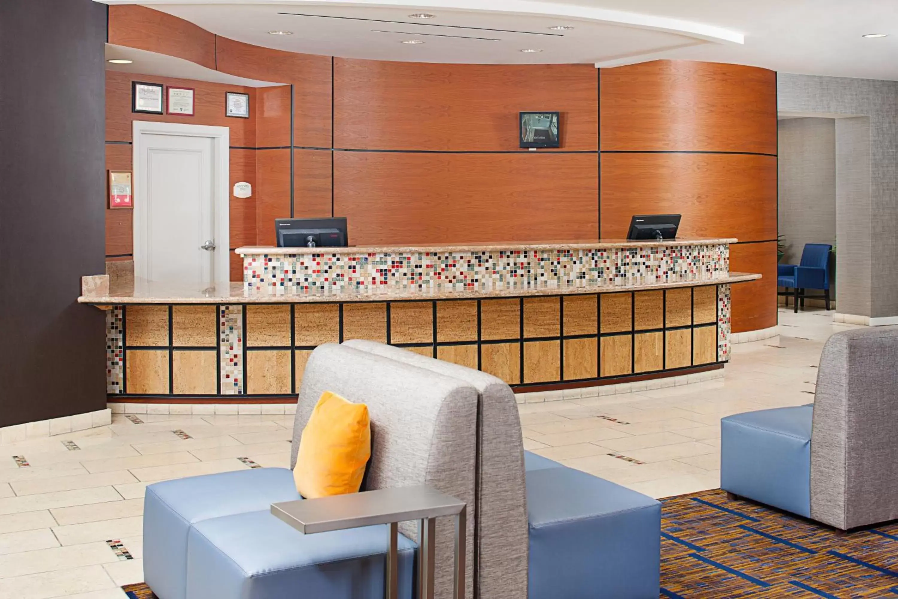 Lobby or reception, Lobby/Reception in Courtyard by Marriott Paso Robles