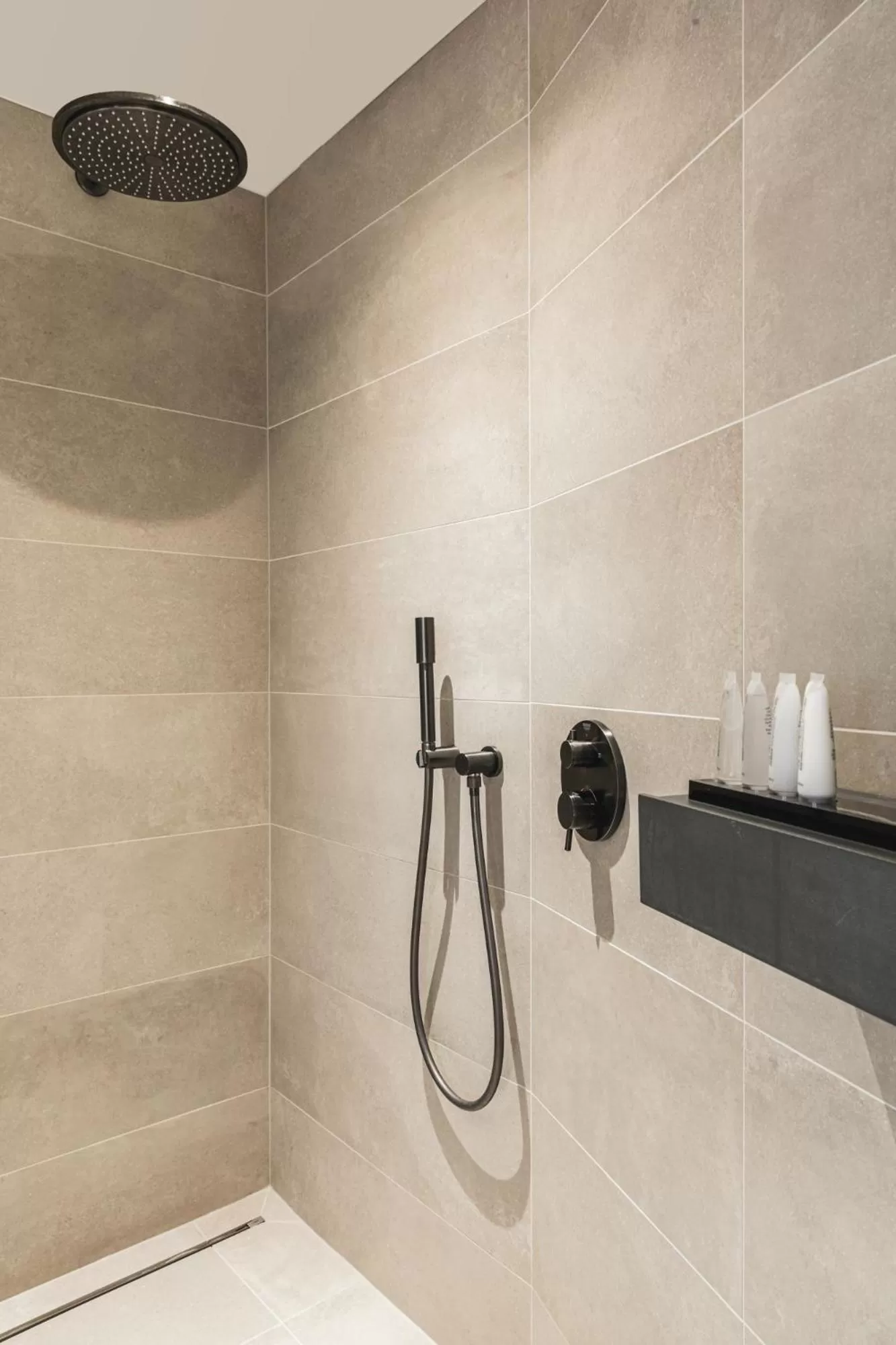 Shower in Boutique Hotel 'Hof ter Duinen'