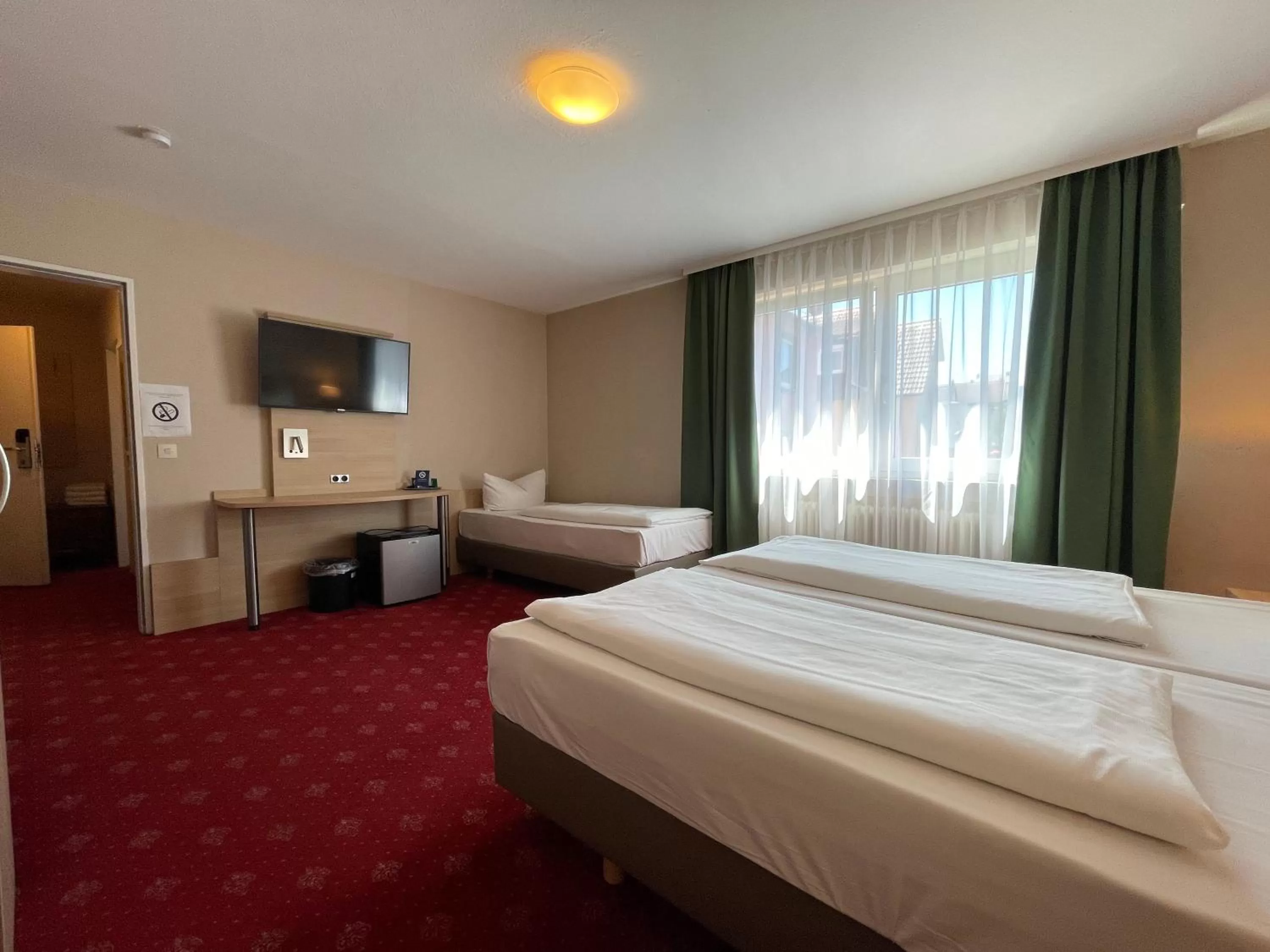 Photo of the whole room, Bed in Hafner Hotel- Apartment