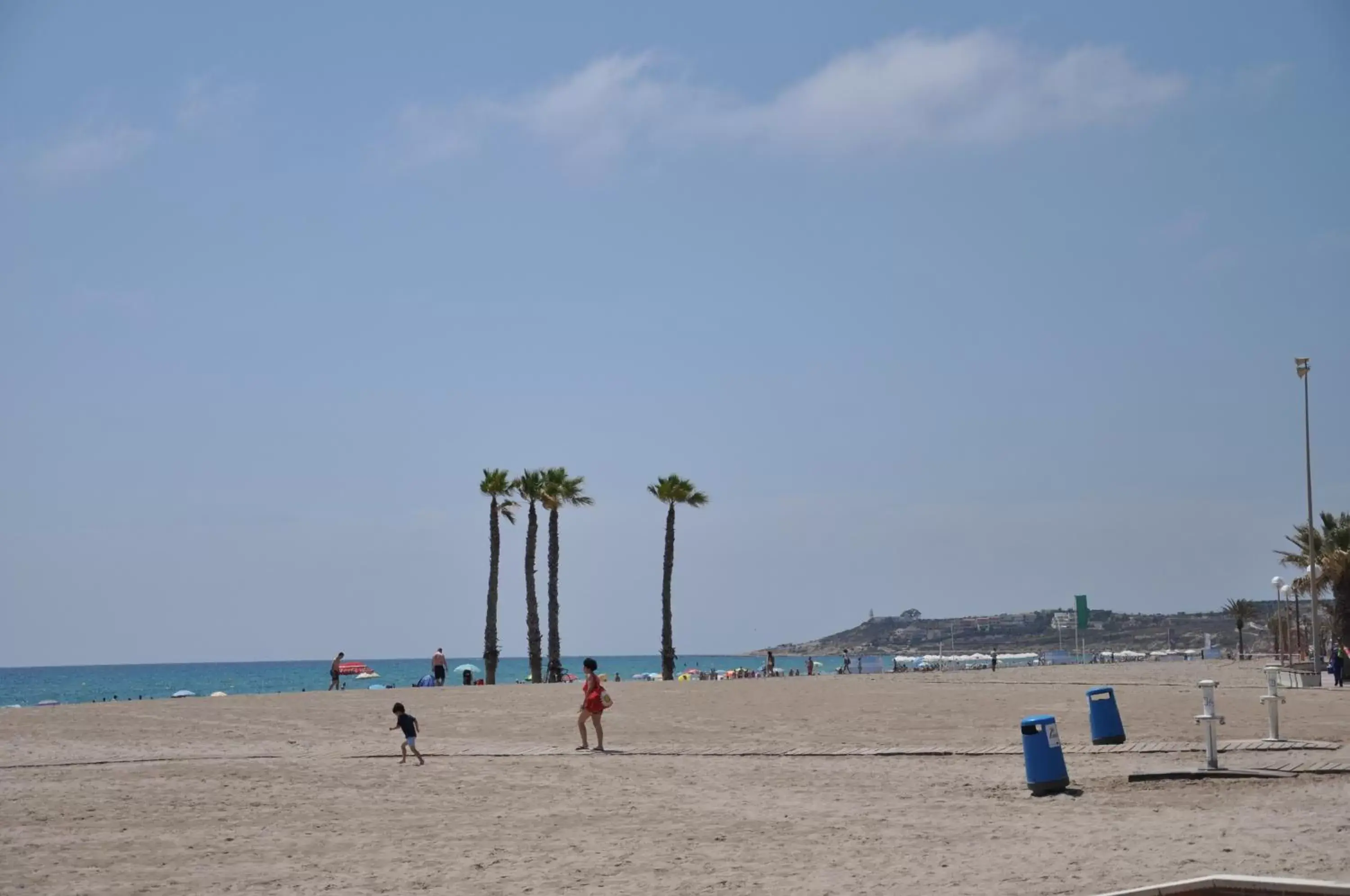 Beach in Hotel Castilla Alicante