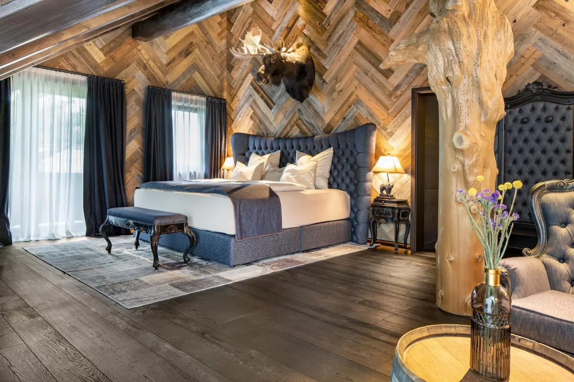 King Suite with Balcony in Timberjacks Kassel Motel King Suite with Balcony in Timberjacks Kassel Motel