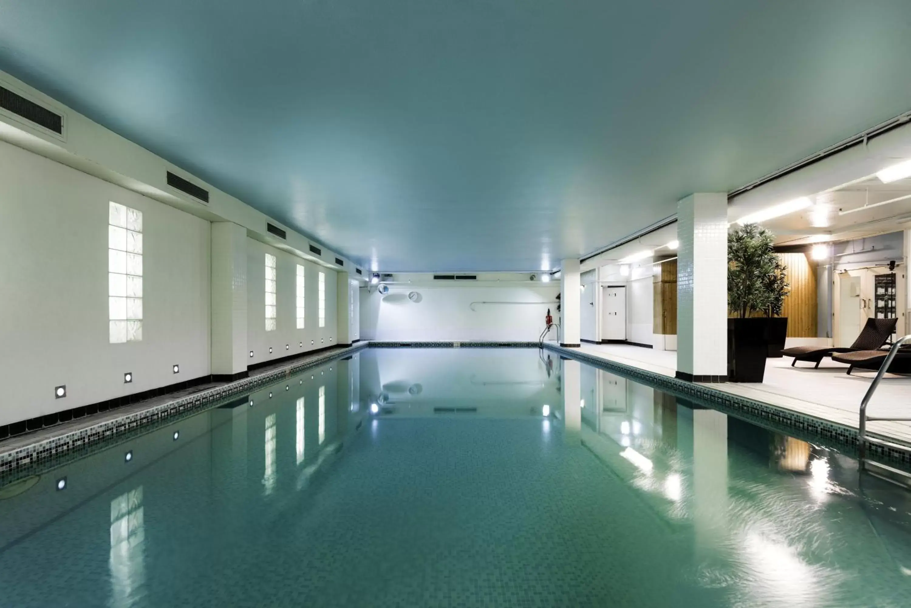 Swimming Pool in Holiday Inn Milton Keynes Central, an IHG Hotel