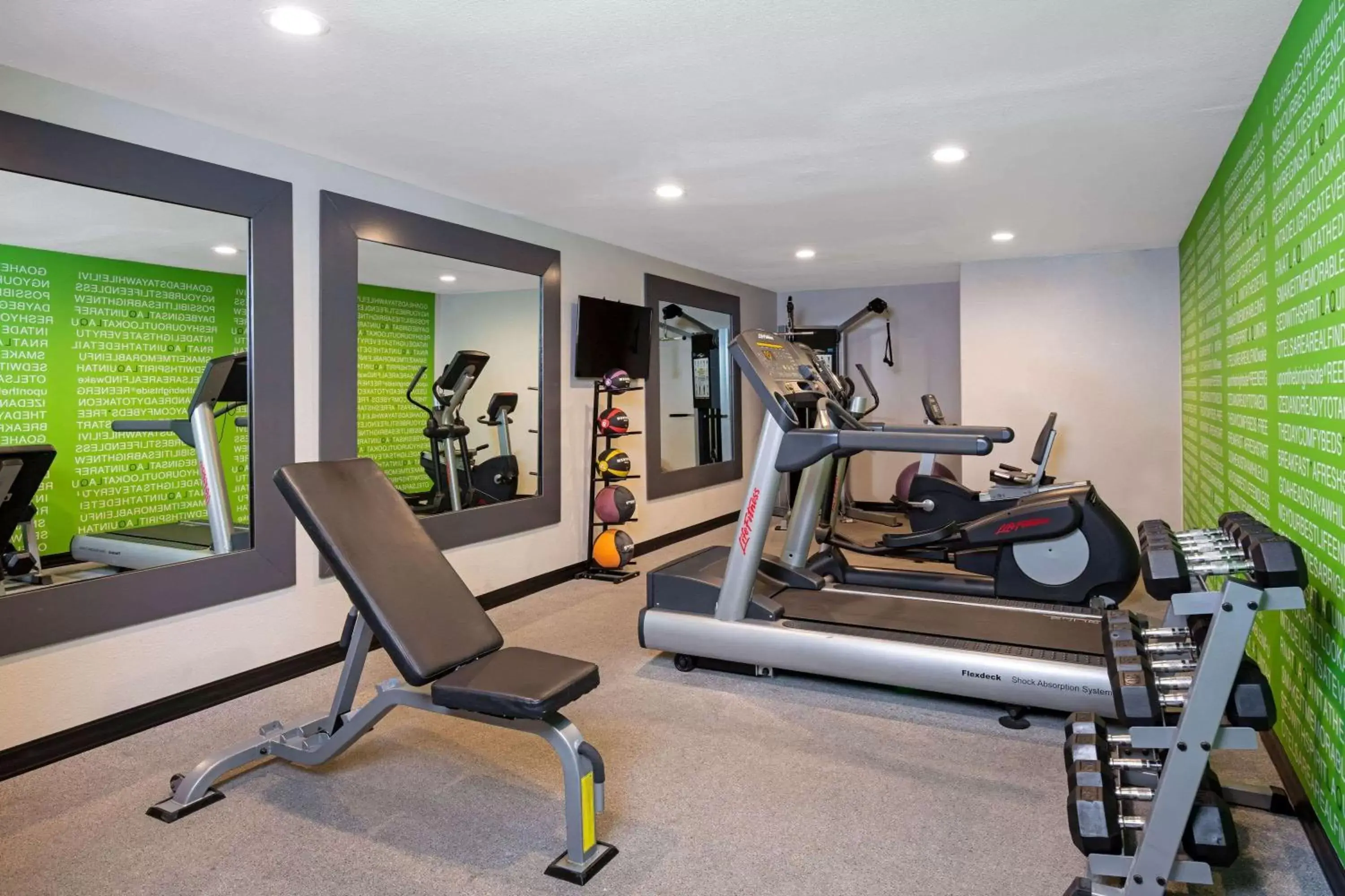 Fitness centre/facilities, Fitness Center/Facilities in La Quinta Inn & Suites by Wyndham Las Vegas Nellis