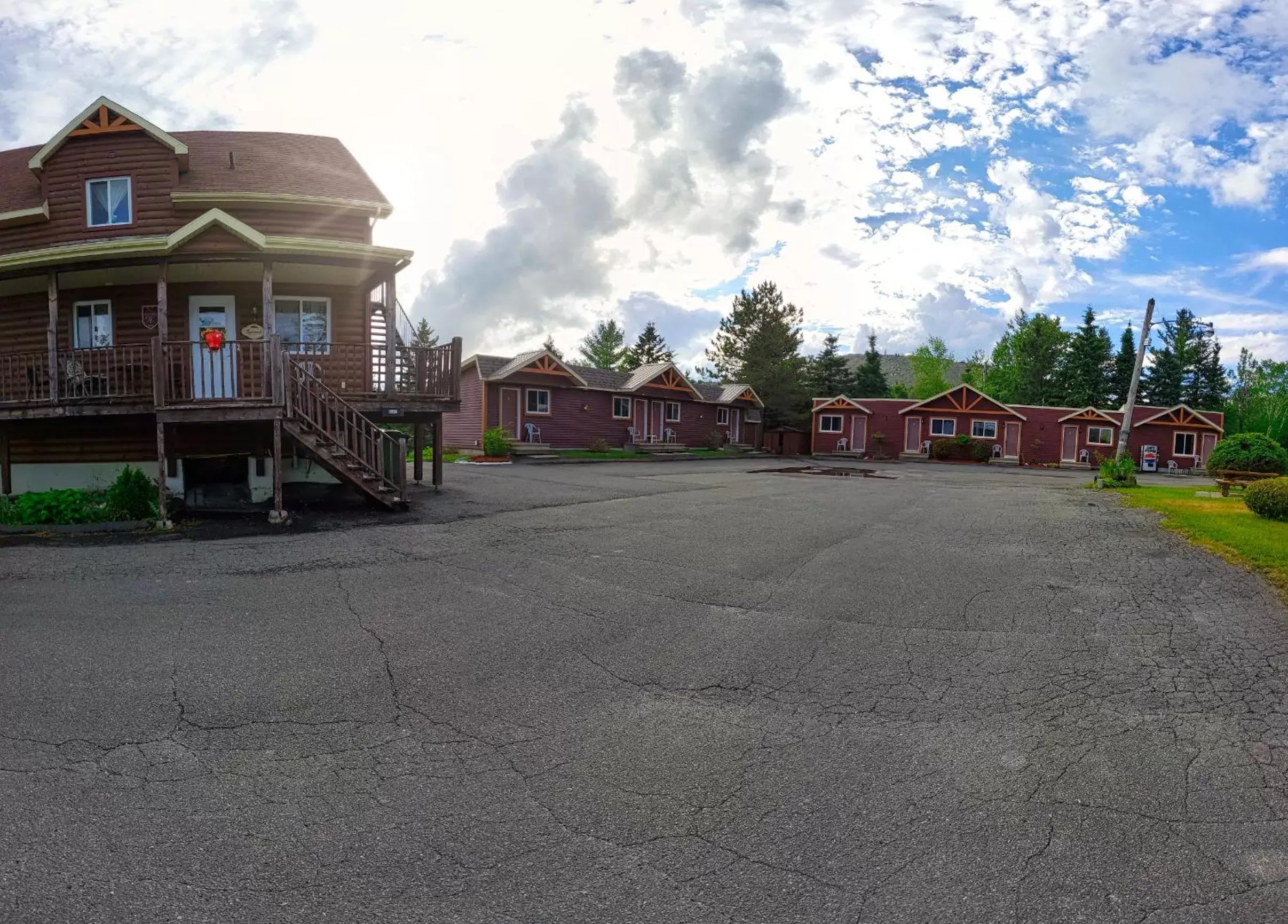 Property Building in Motel Au Vieux Frontenac