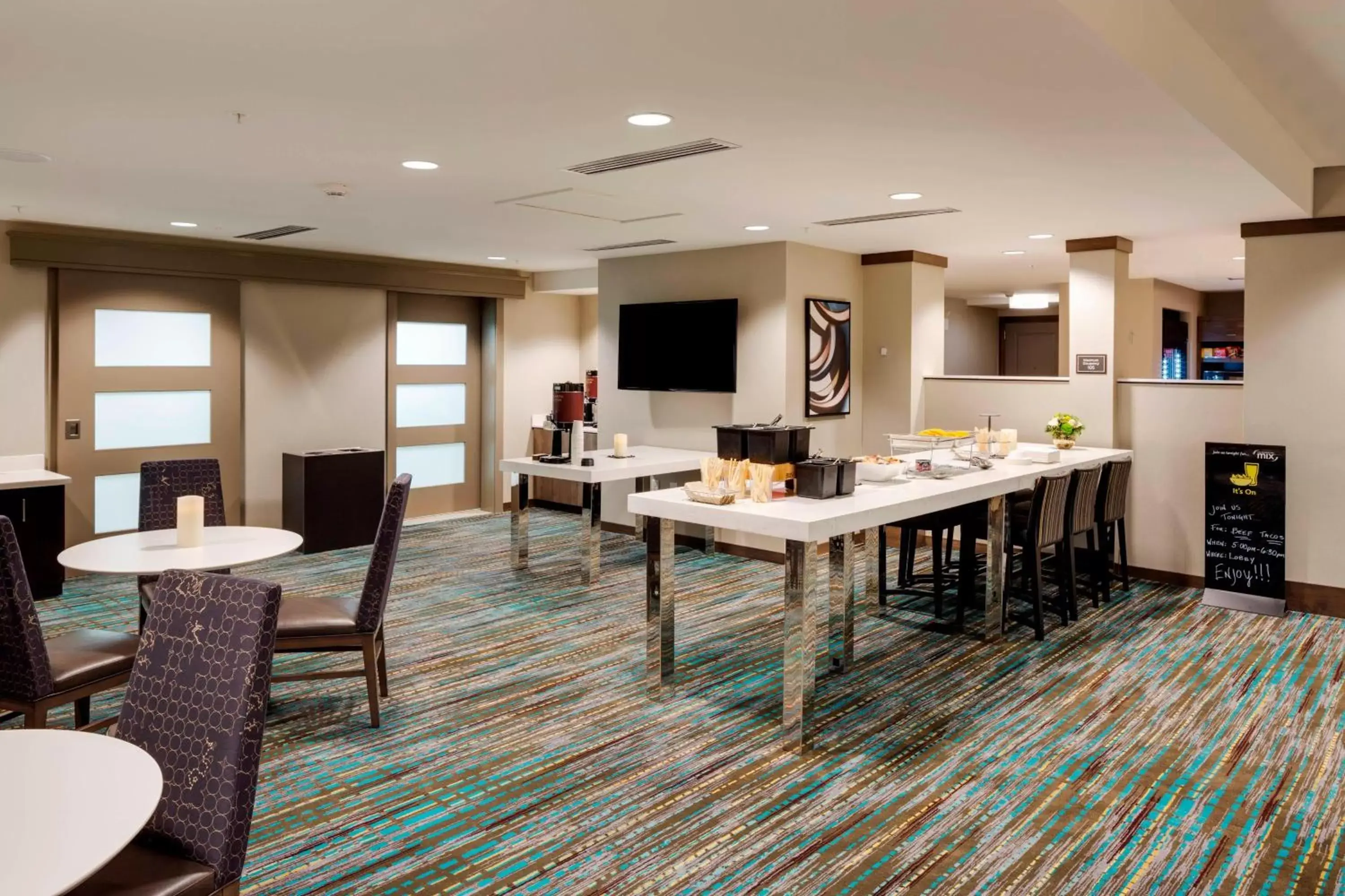 Restaurant/places to eat in Residence Inn by Marriott Bath Brunswick Area