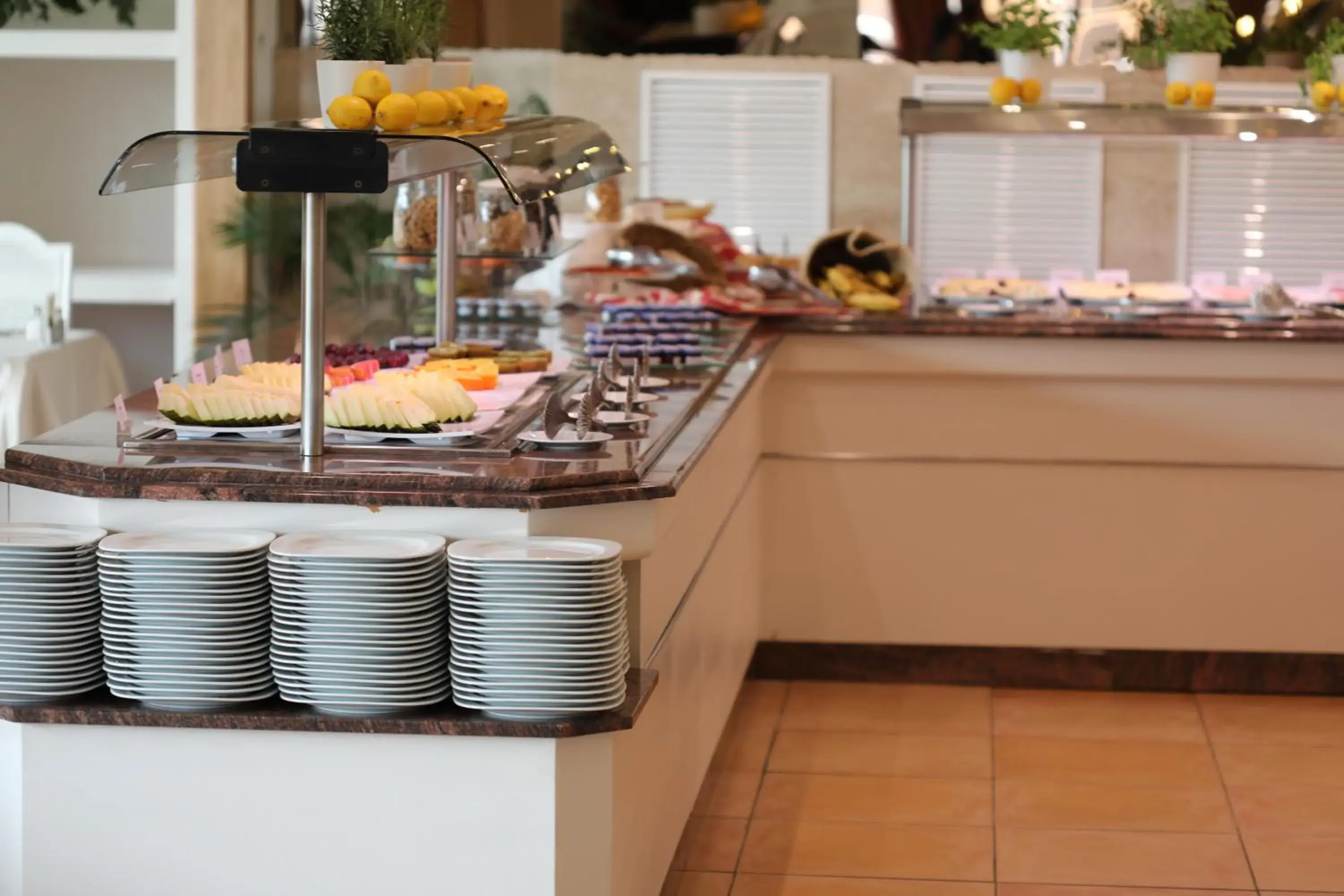 Food and drinks in Mon Port Hotel & Spa Food and drinks in Mon Port Hotel & Spa