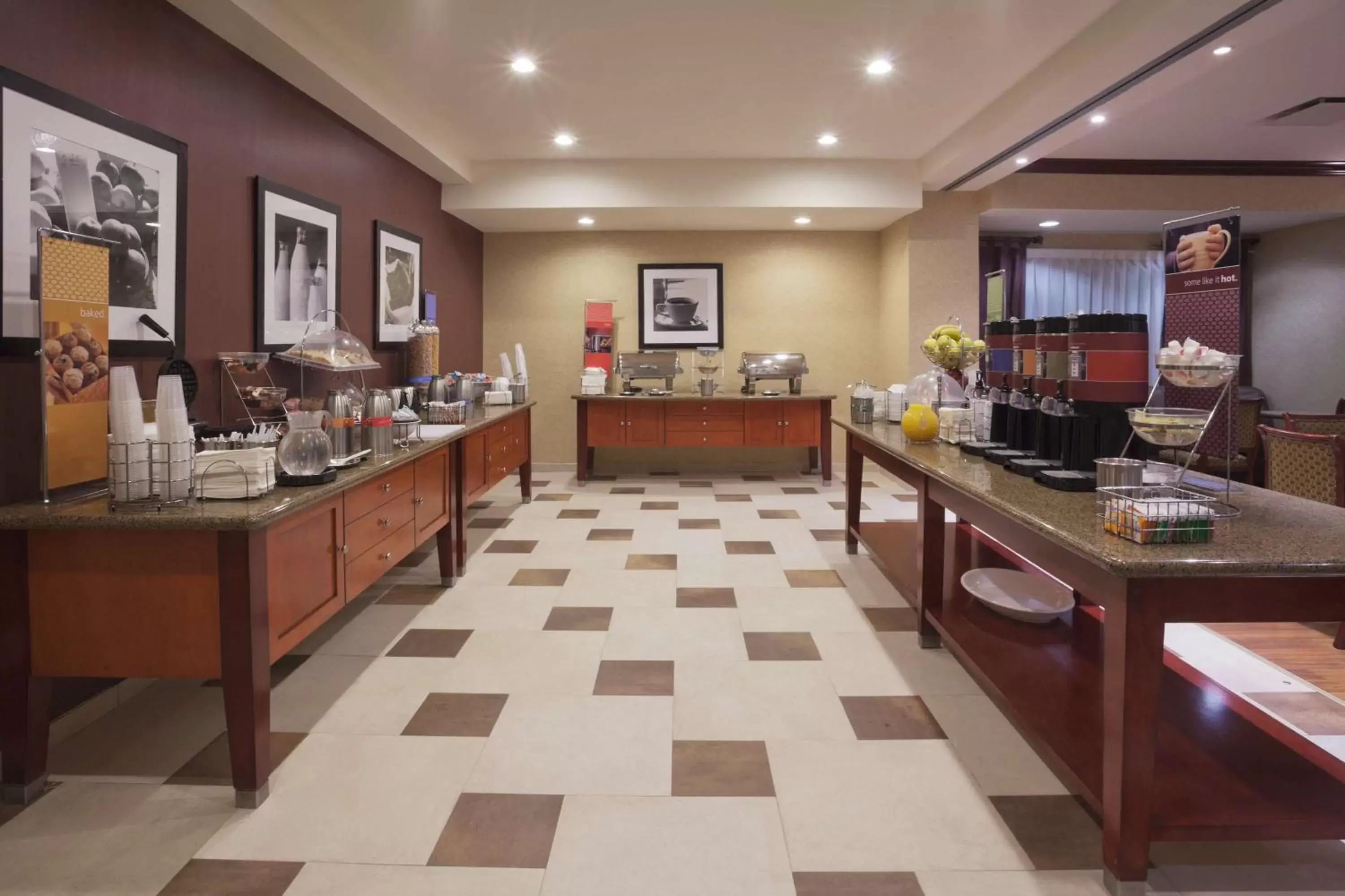 Dining area, Restaurant/Places to Eat in Hampton Inn by Hilton Ciudad Victoria