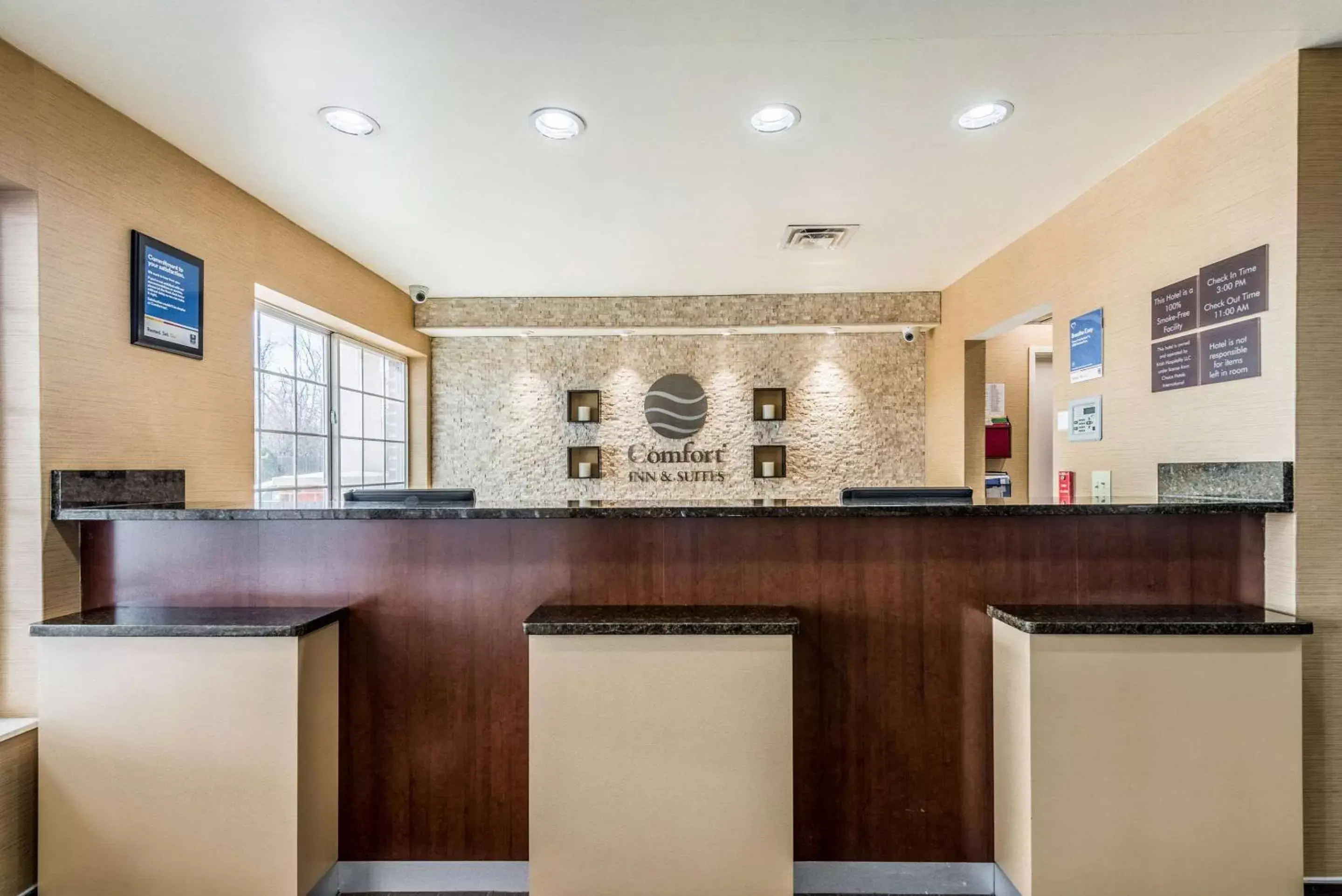 Lobby or reception, Lobby/Reception in Comfort Inn & Suites Dayton North
