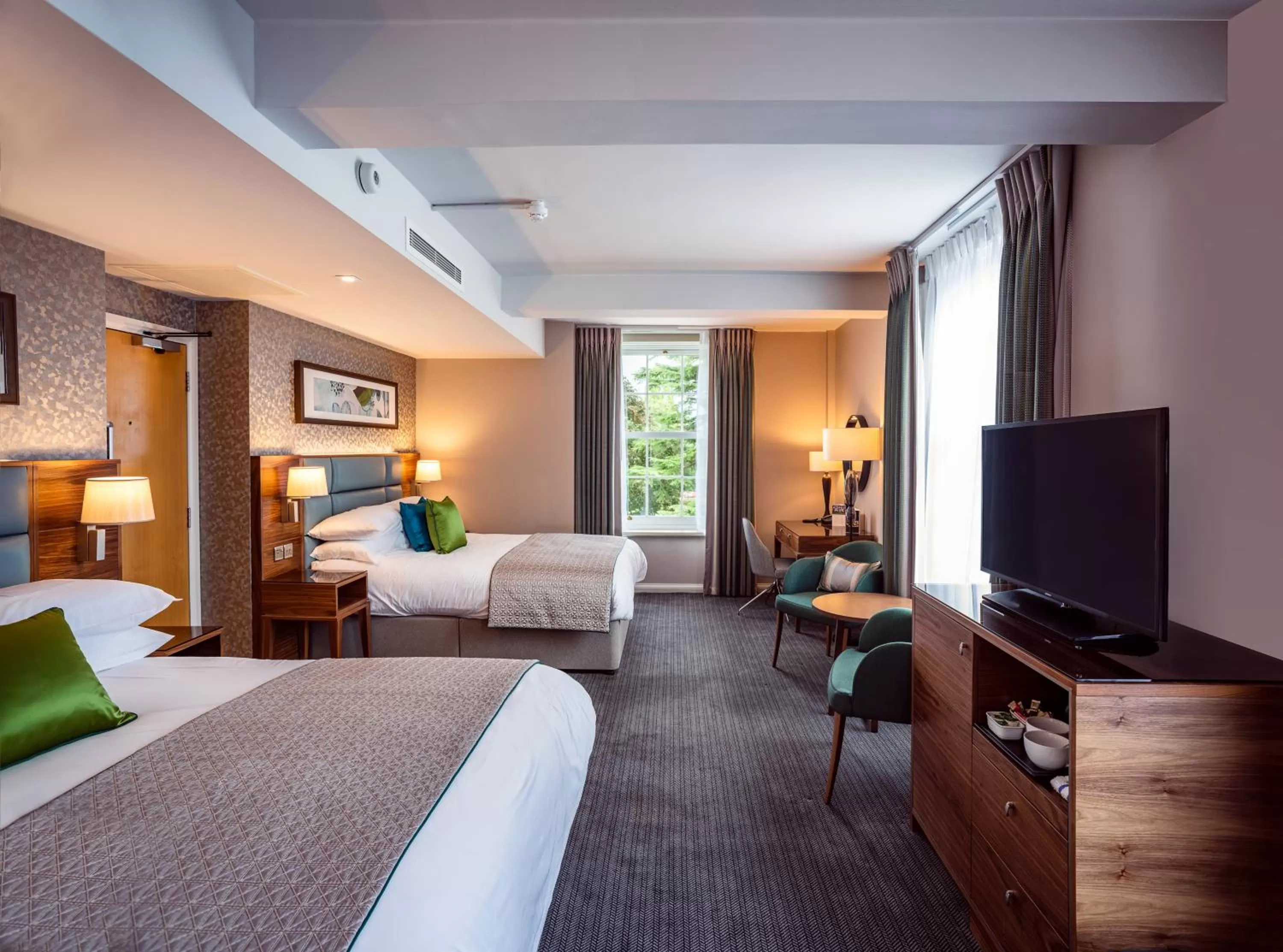 TV and multimedia, Bed in The Lensbury Resort