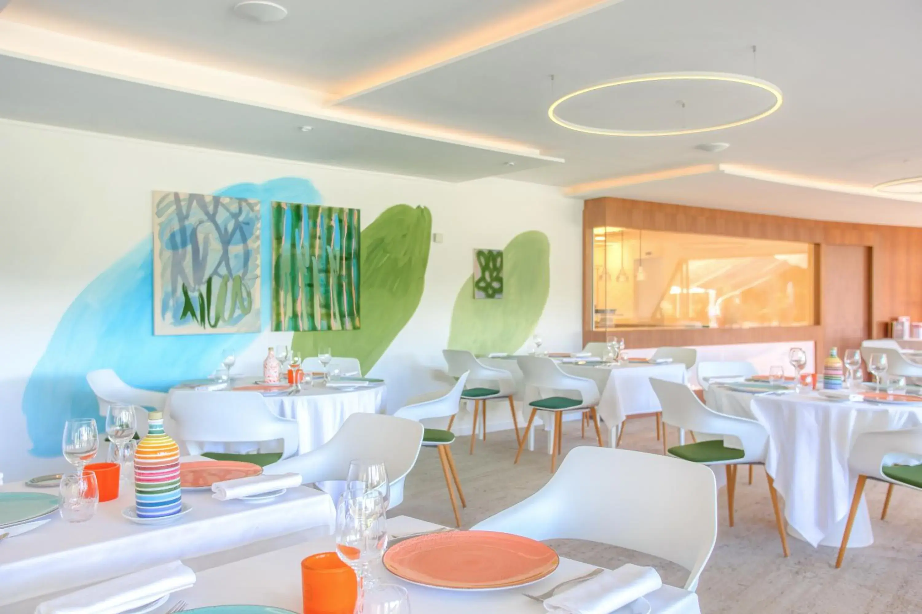 Restaurant/Places to Eat in Hotel Restaurant La Vague de Saint Paul & Spa