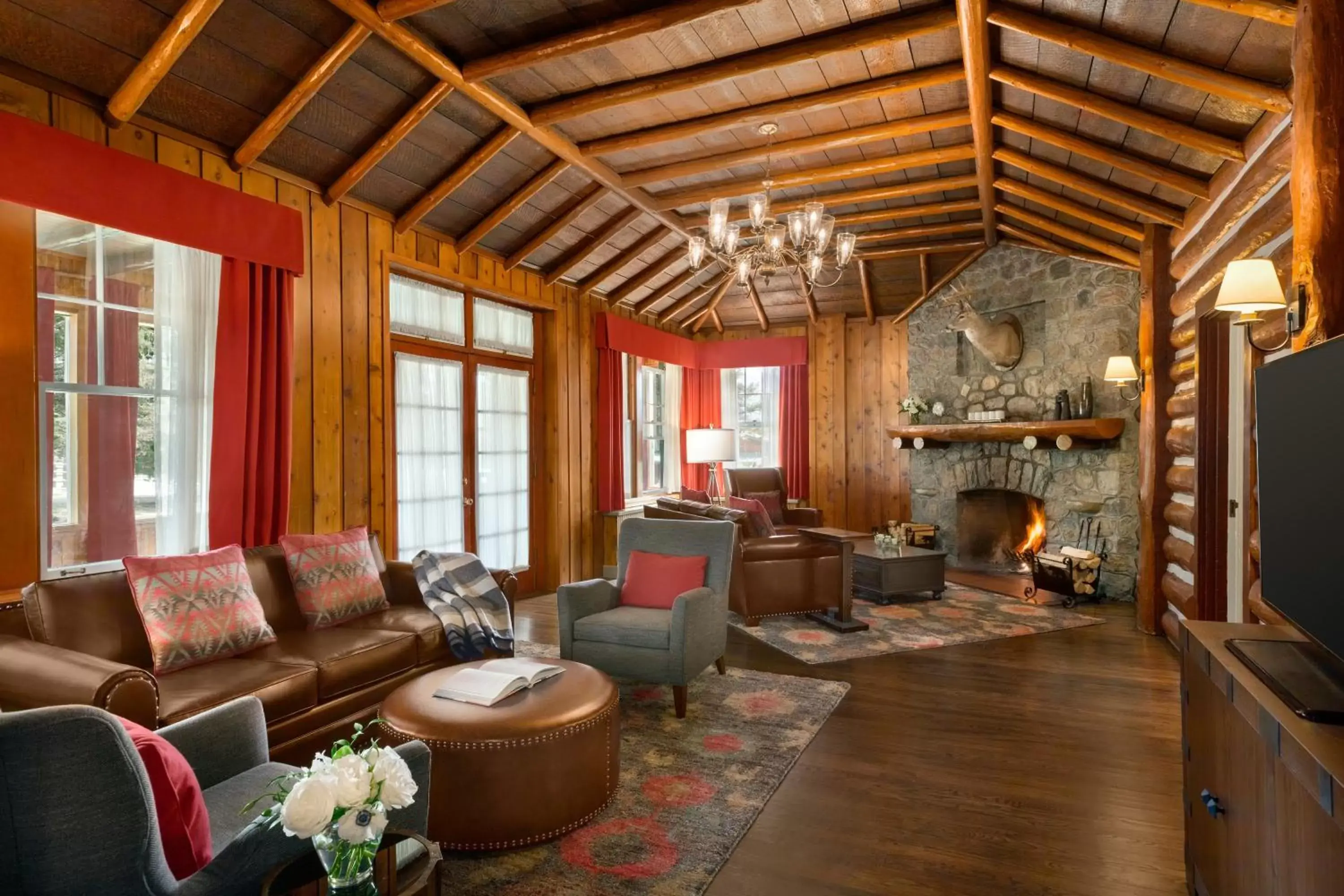 Living room, Seating Area in Fairmont Jasper Park Lodge