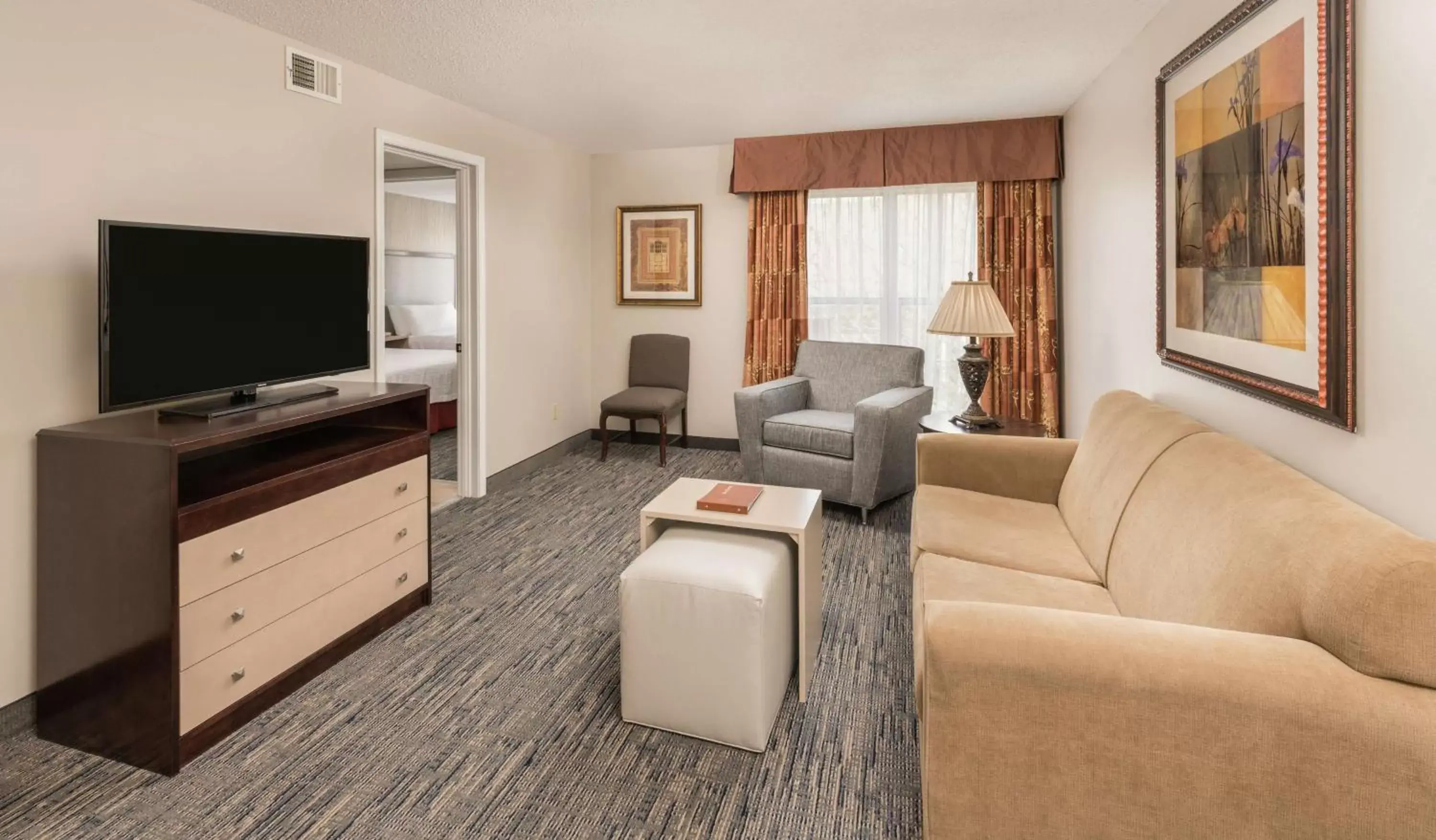 Living room, Seating Area in Homewood Suites by Hilton Chicago - Schaumburg