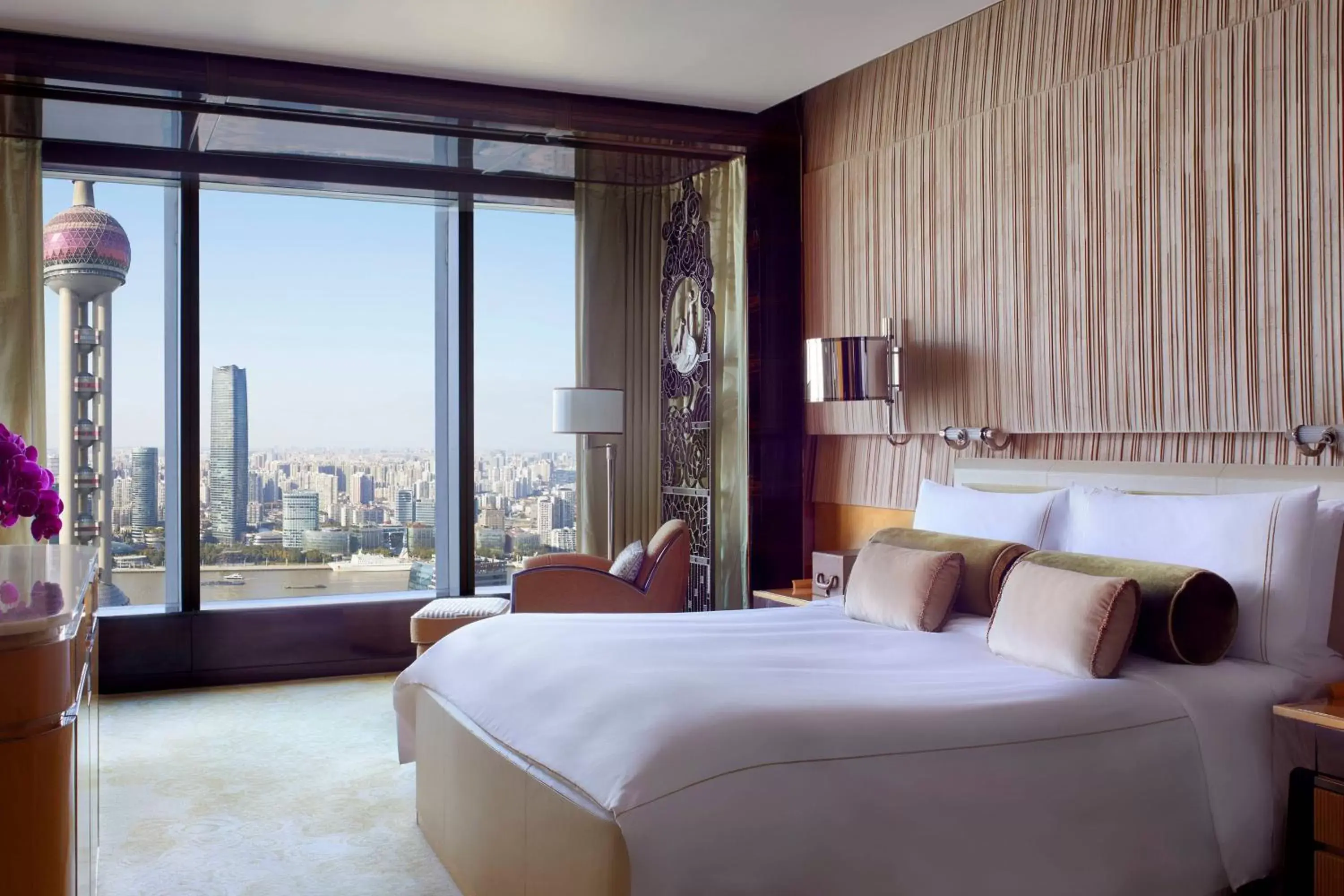 Bedroom, Bed in The Ritz-Carlton Shanghai, Pudong