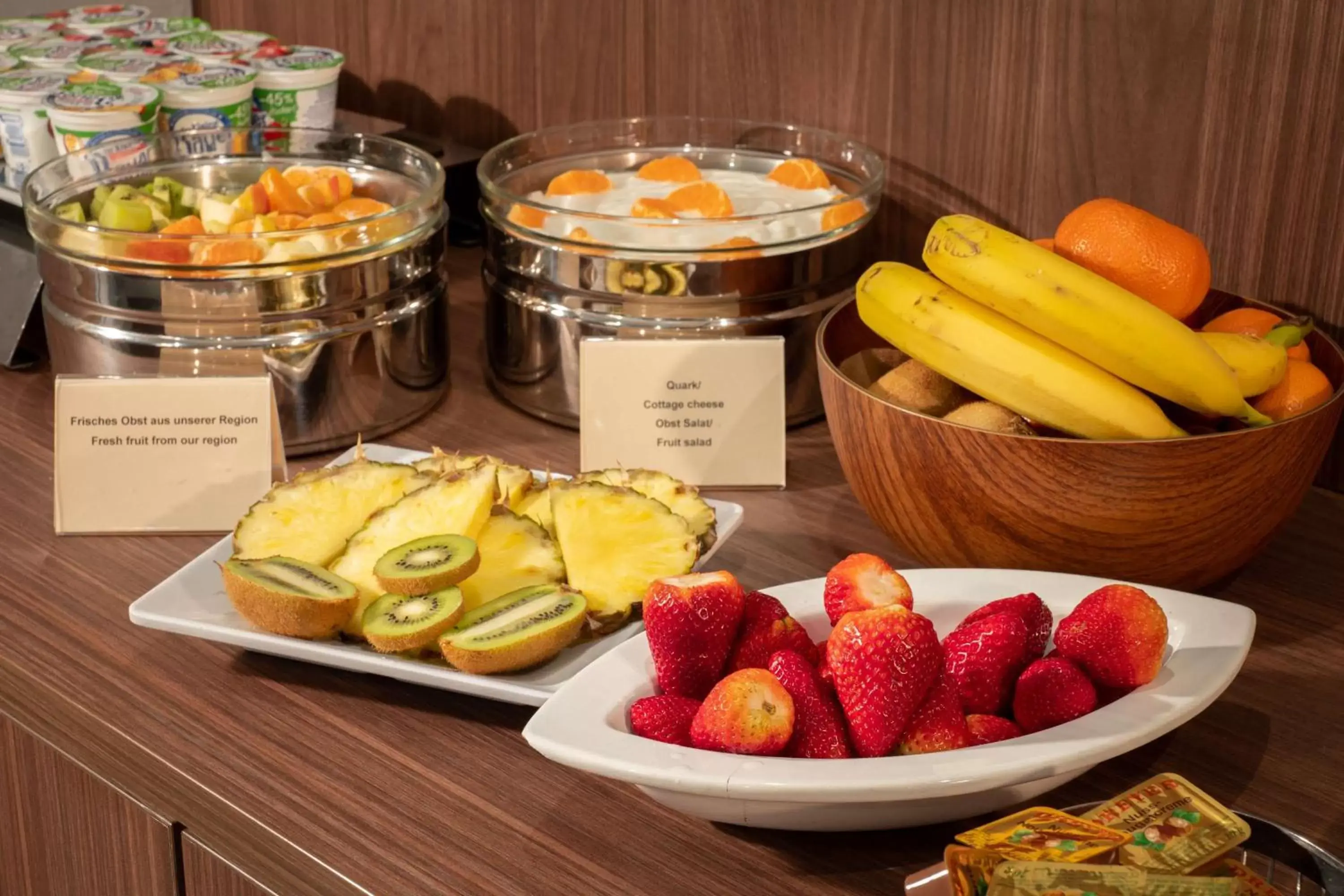 Breakfast, Food in Best Western Comfort Business Hotel Düsseldorf-Neuss