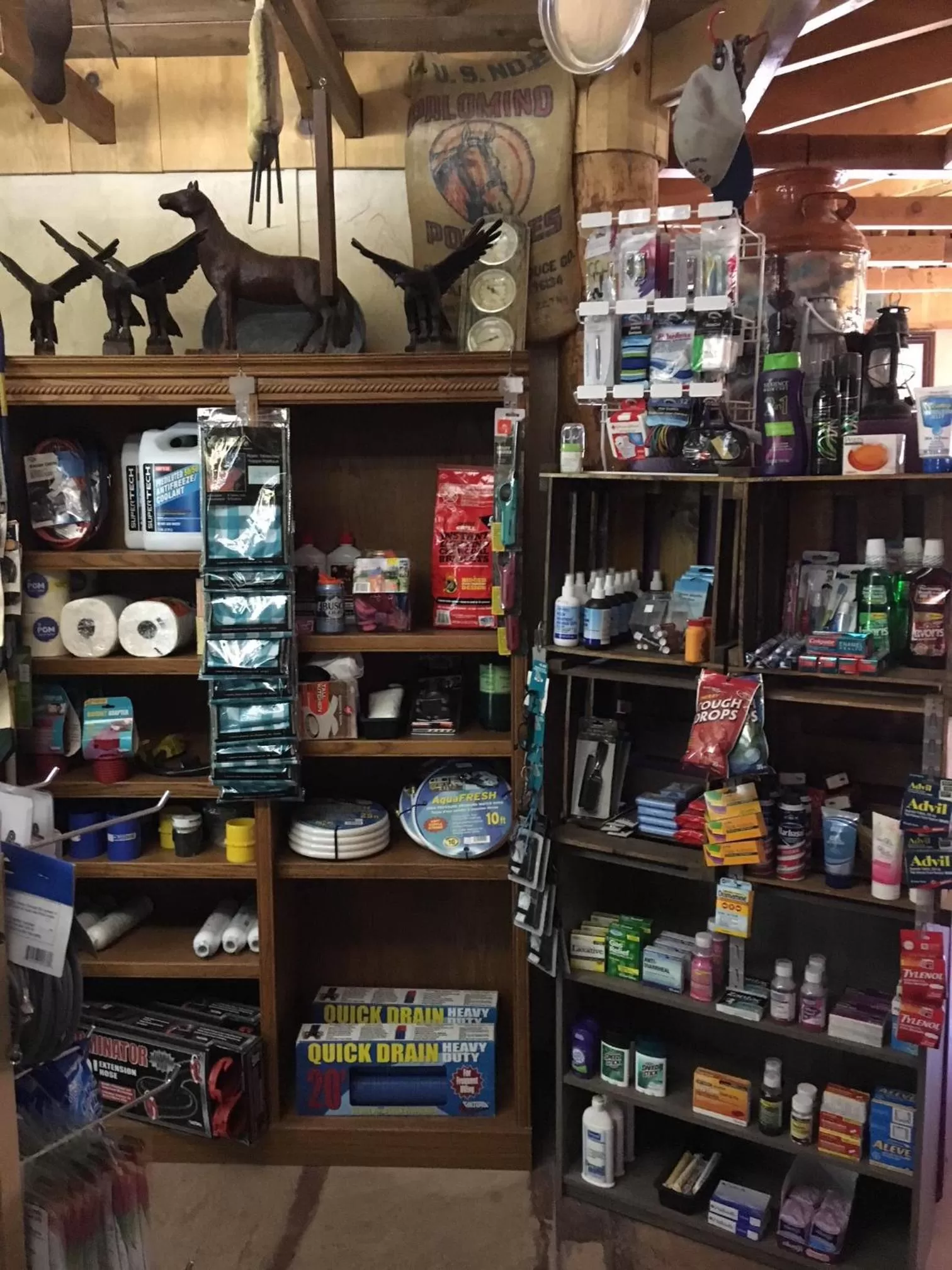 On-site shops in The Canyon Motel & RV Park