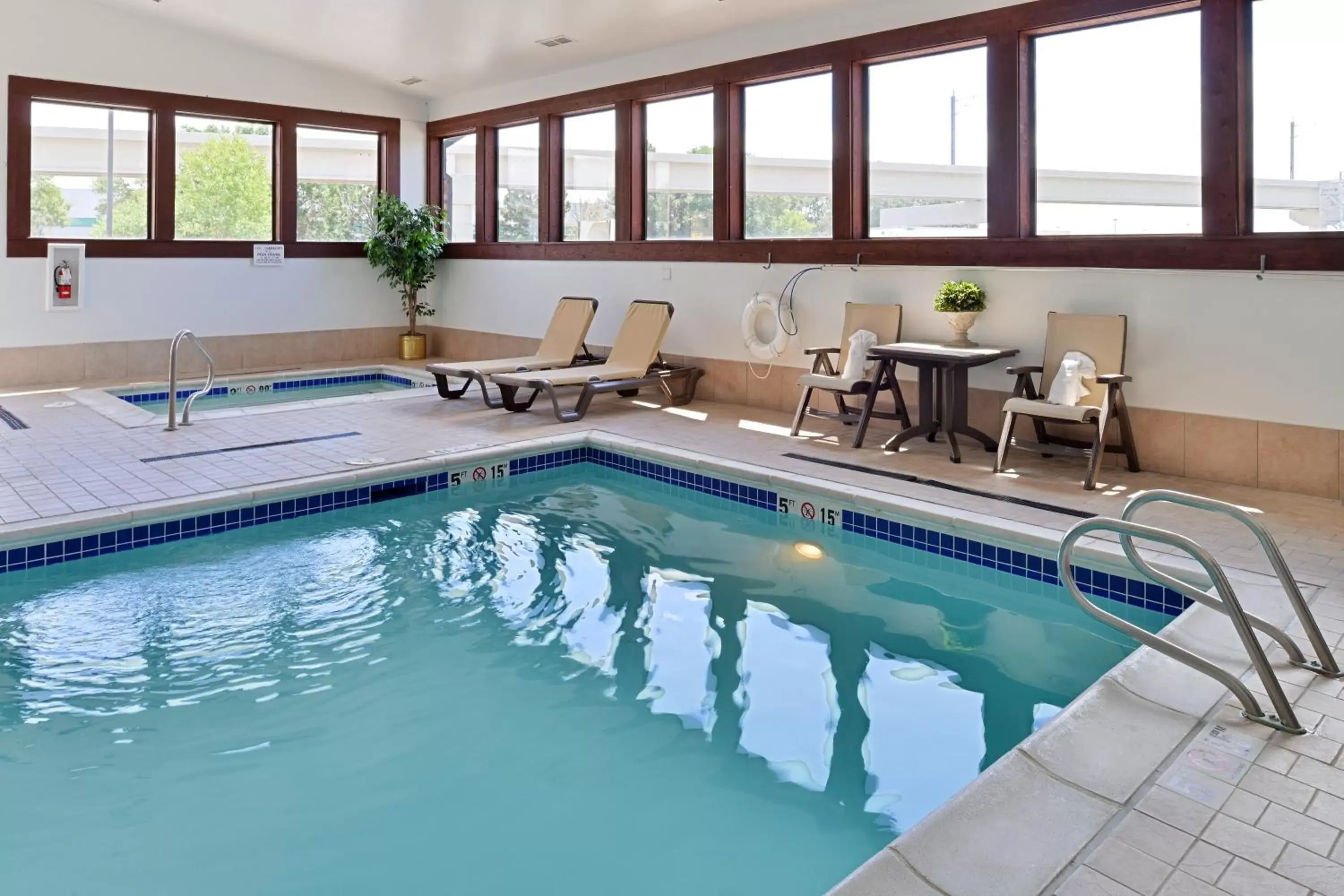 Swimming Pool in SYLO Hotel Denver Airport, a Ramada by Wyndham