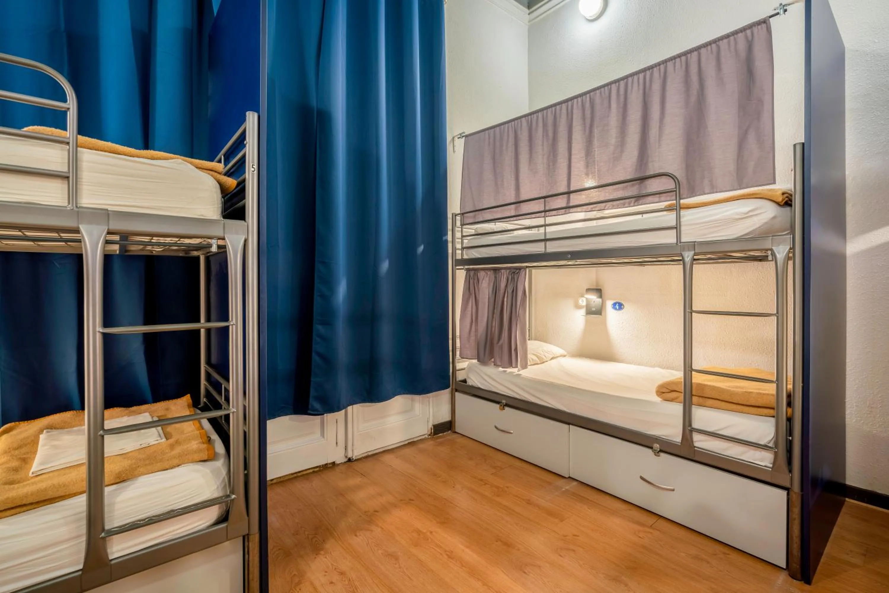 Bed in Casa Barcelo Hostel Barcelona