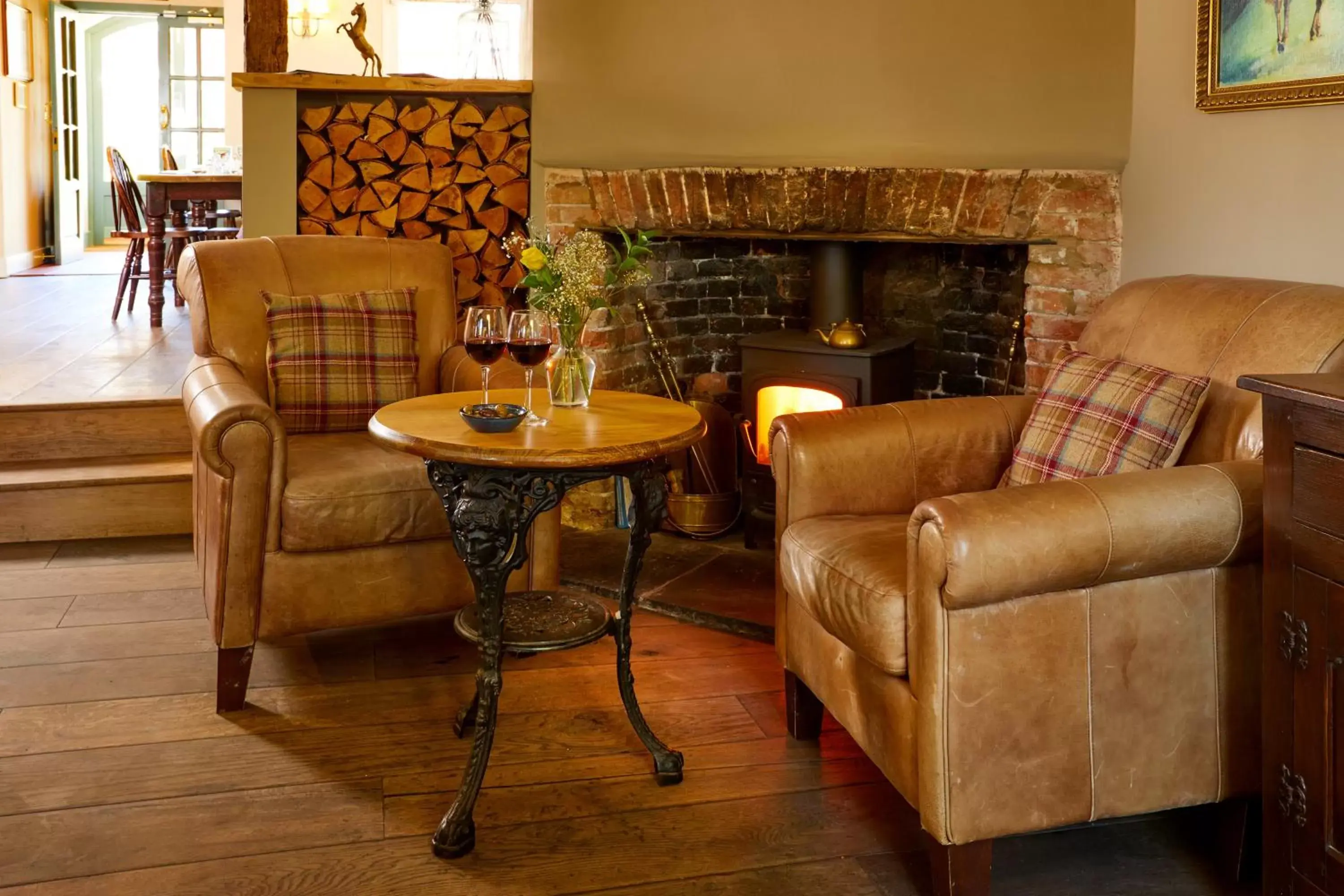 Lounge or bar, Seating Area in The Greyhound Inn
