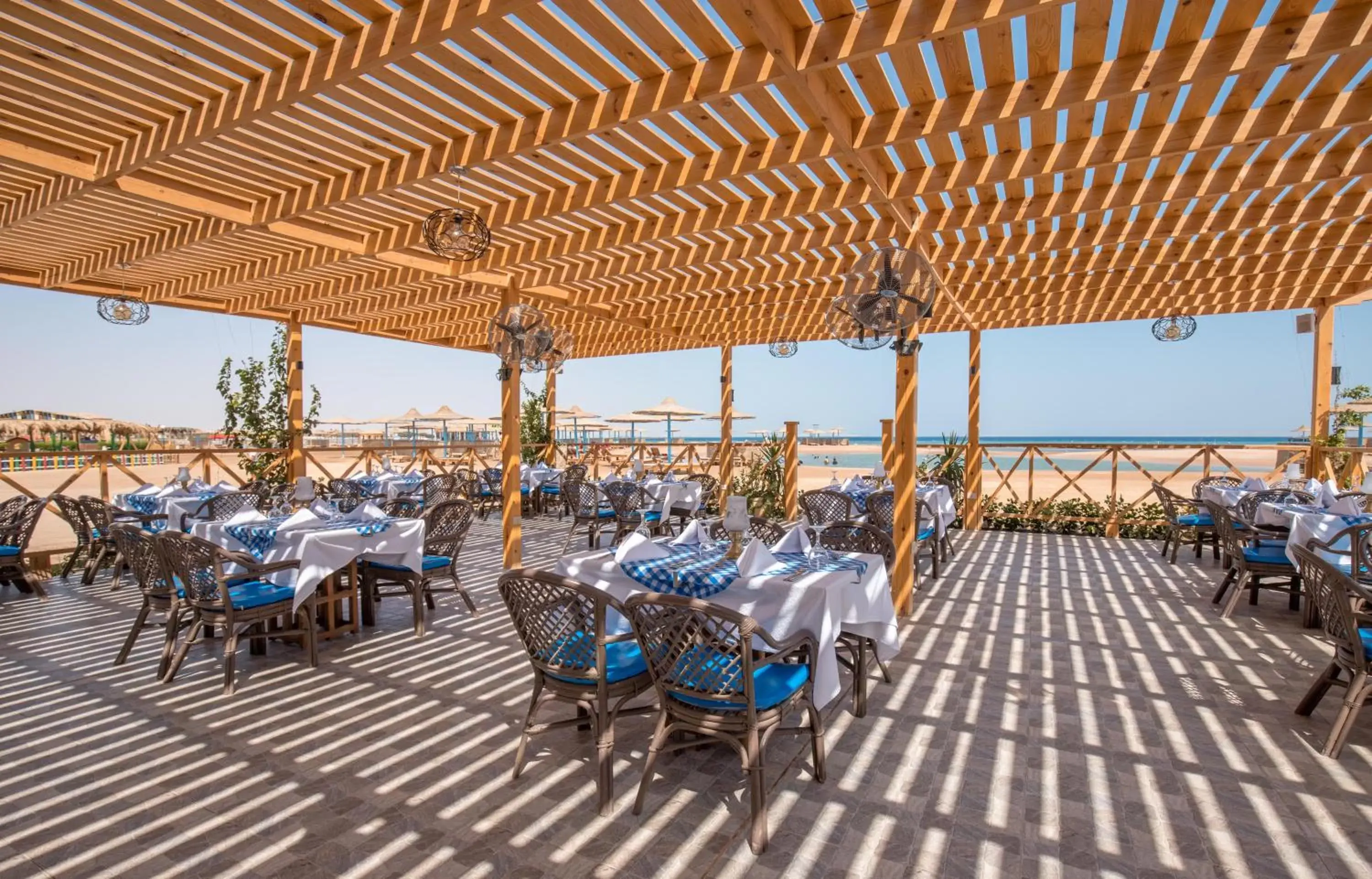 Balcony/Terrace, Restaurant/Places to Eat in Hurghada Long Beach Resort