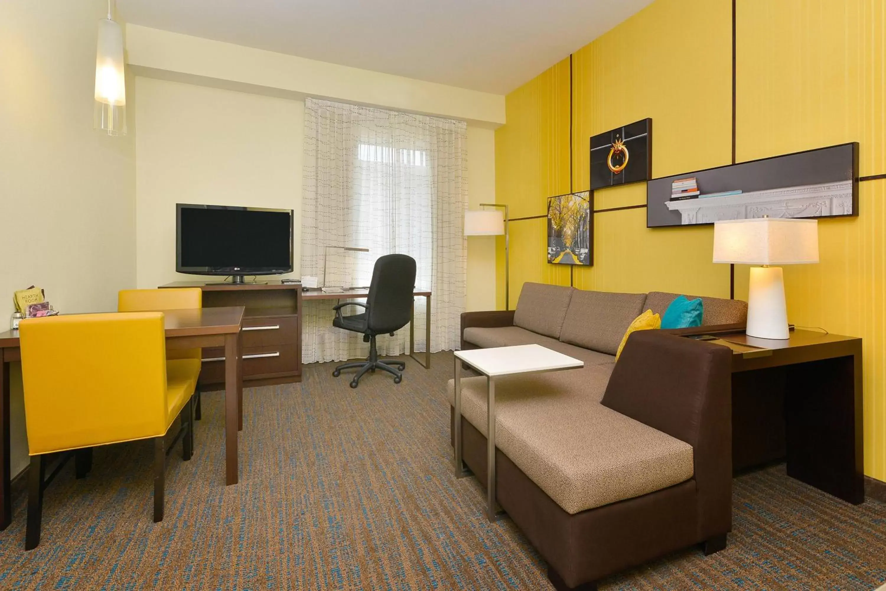 Living room, Seating Area in Residence Inn by Marriott Champaign