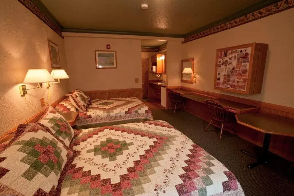 Bed in Beaver Valley Lodge