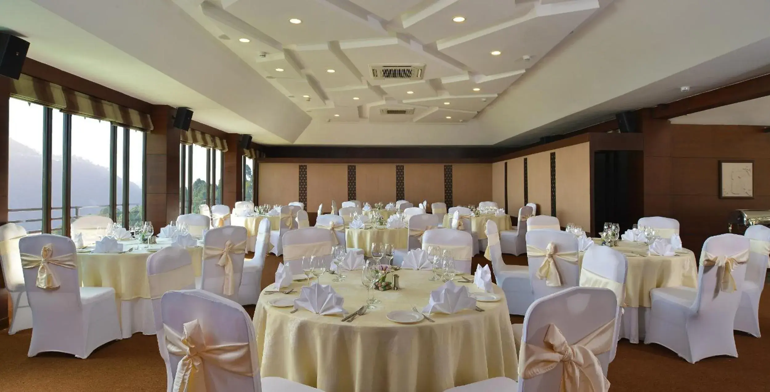 Banquet/Function facilities, Banquet Facilities in Fortune Park Moksha, Mcleod Ganj - Member ITC's Hotel Group