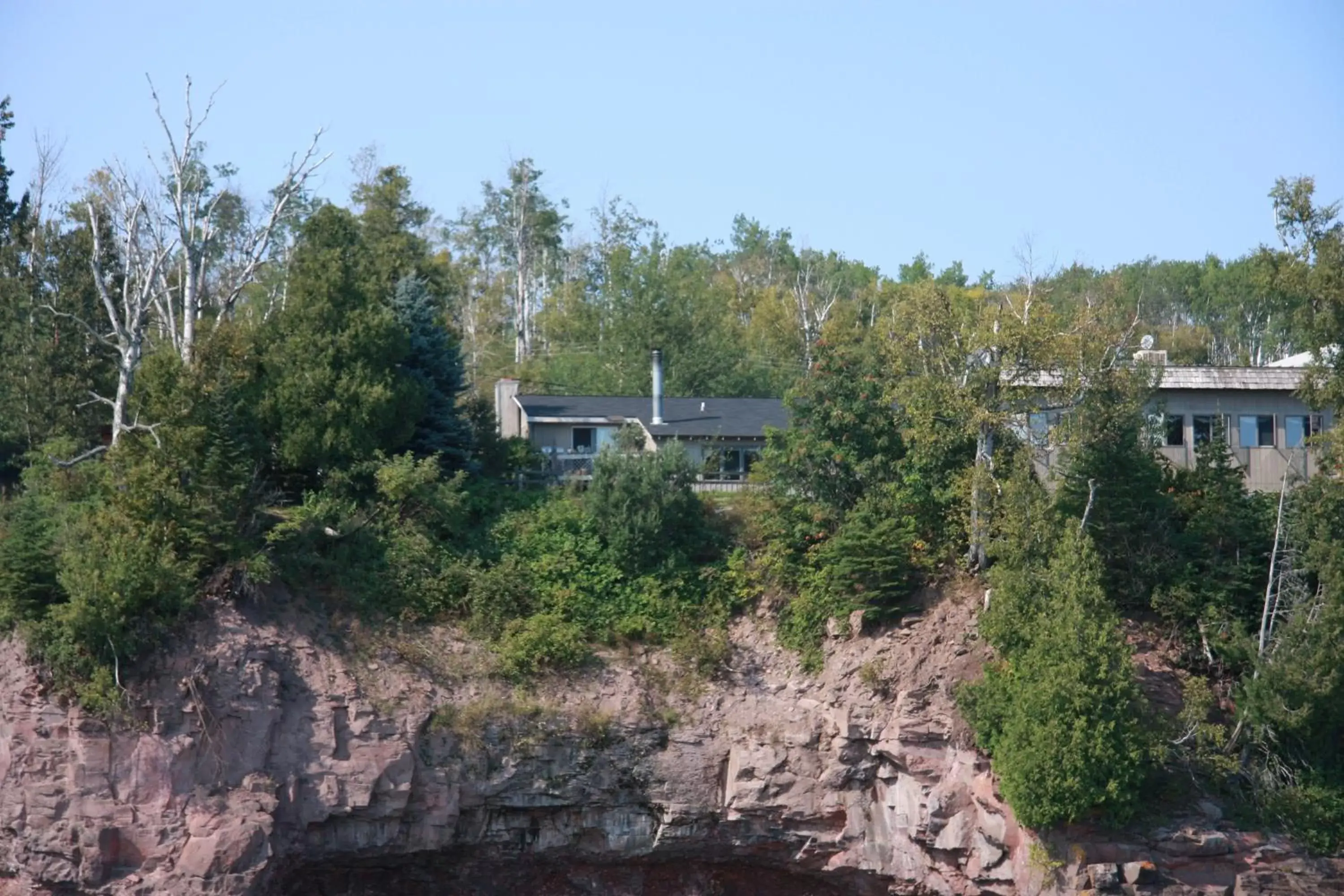 Facade/entrance, Property Building in Cliff Dweller on Lake Superior