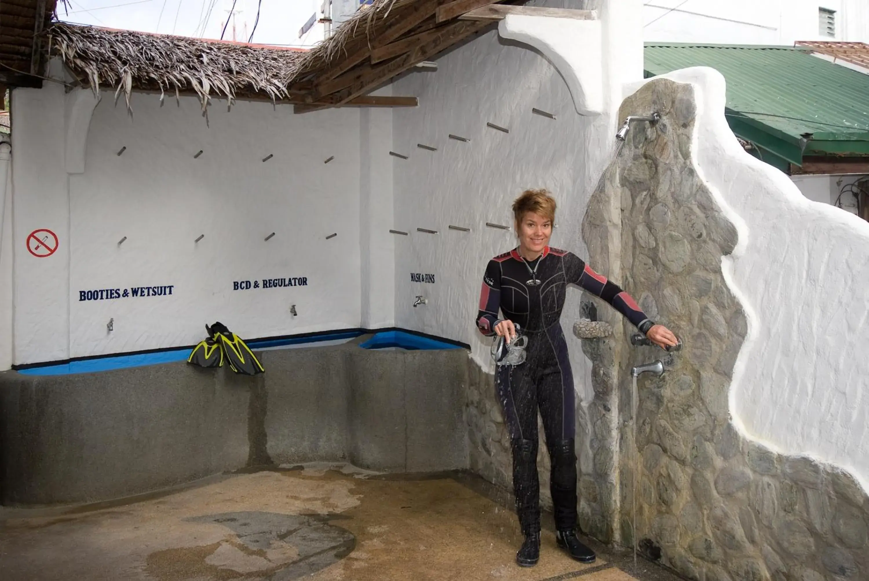 Shower in Atlantis Dive Resort Puerto Galera