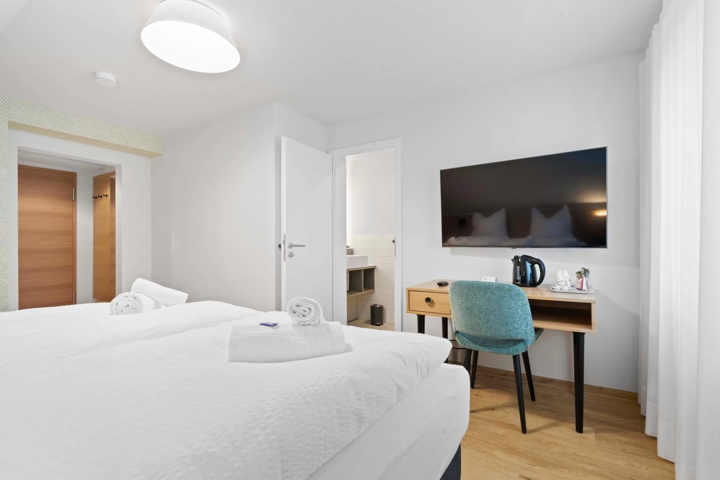 Bed in Hotel Garni Traube