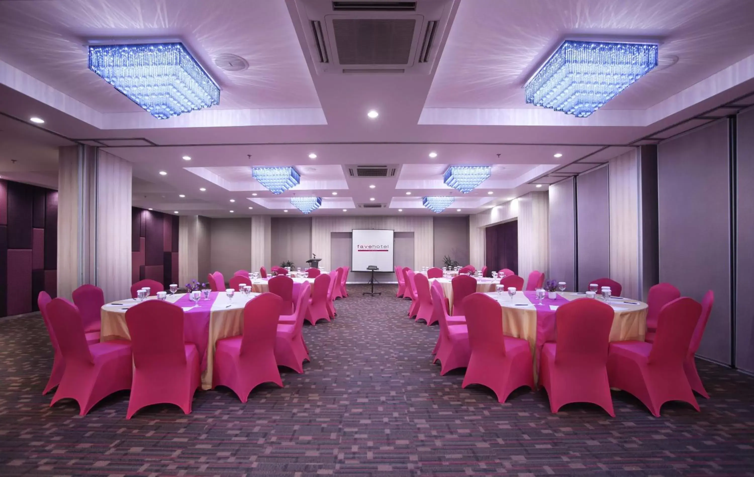 Business facilities, Banquet Facilities in favehotel Langko Mataram - Lombok