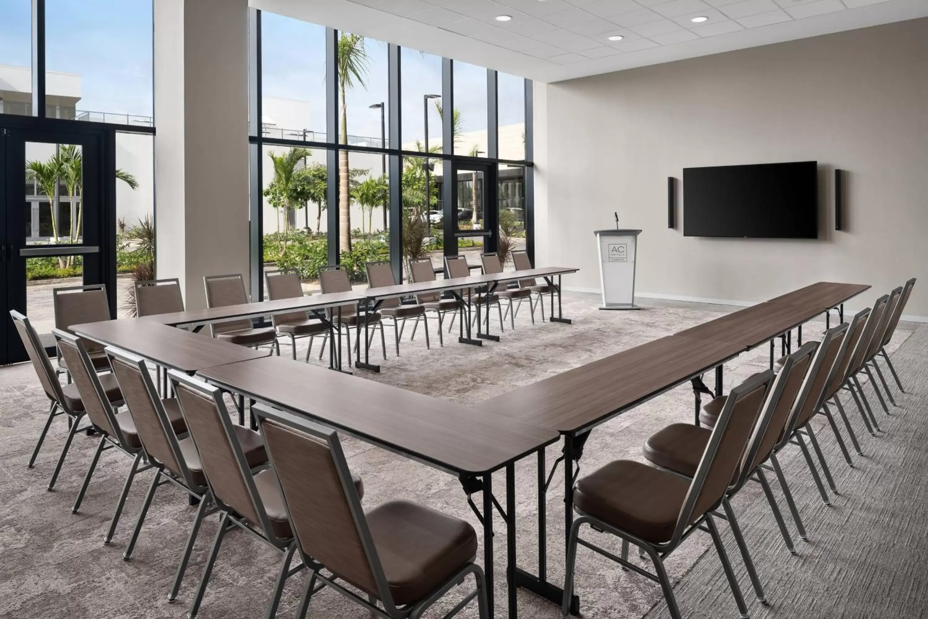 Meeting/conference room in AC Hotel by Marriott Kingston, Jamaica