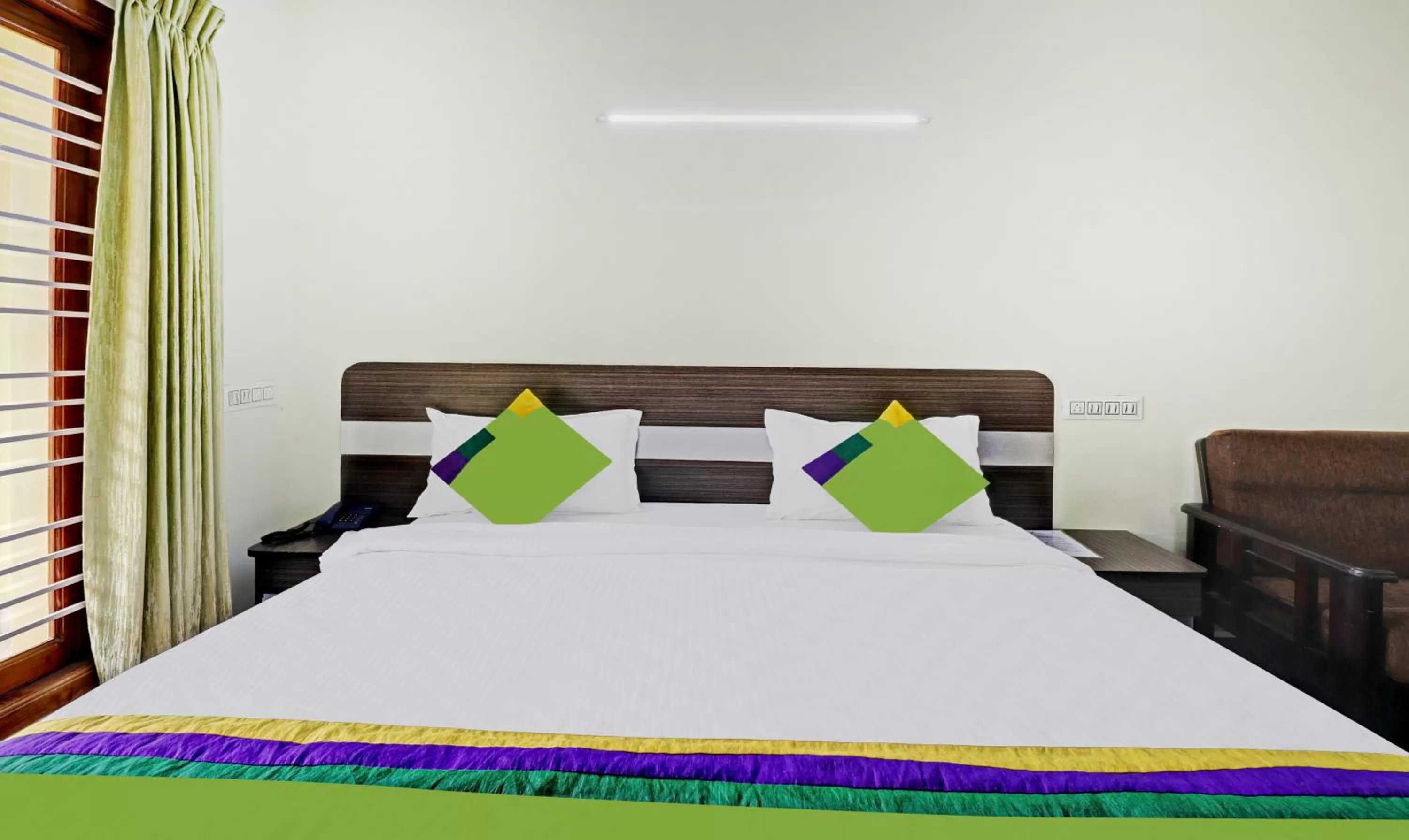 Bedroom, Bed in Treebo Aall Season