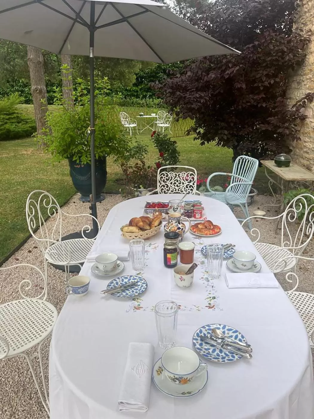 Patio, Restaurant/Places to Eat in La Rochelière