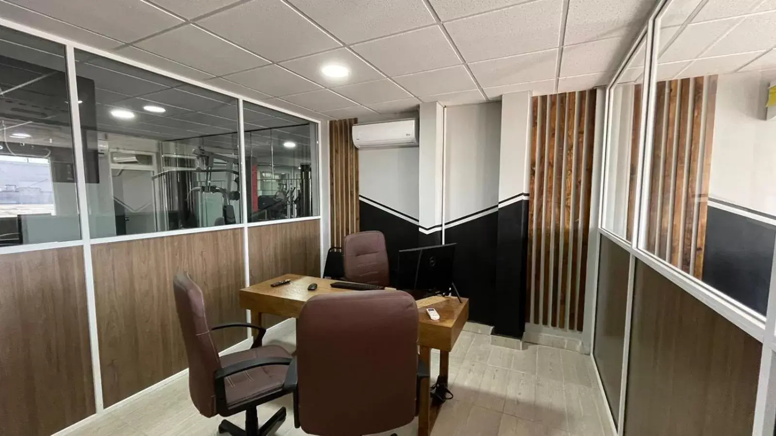 Business facilities in HOTEL PLAZA REGINA