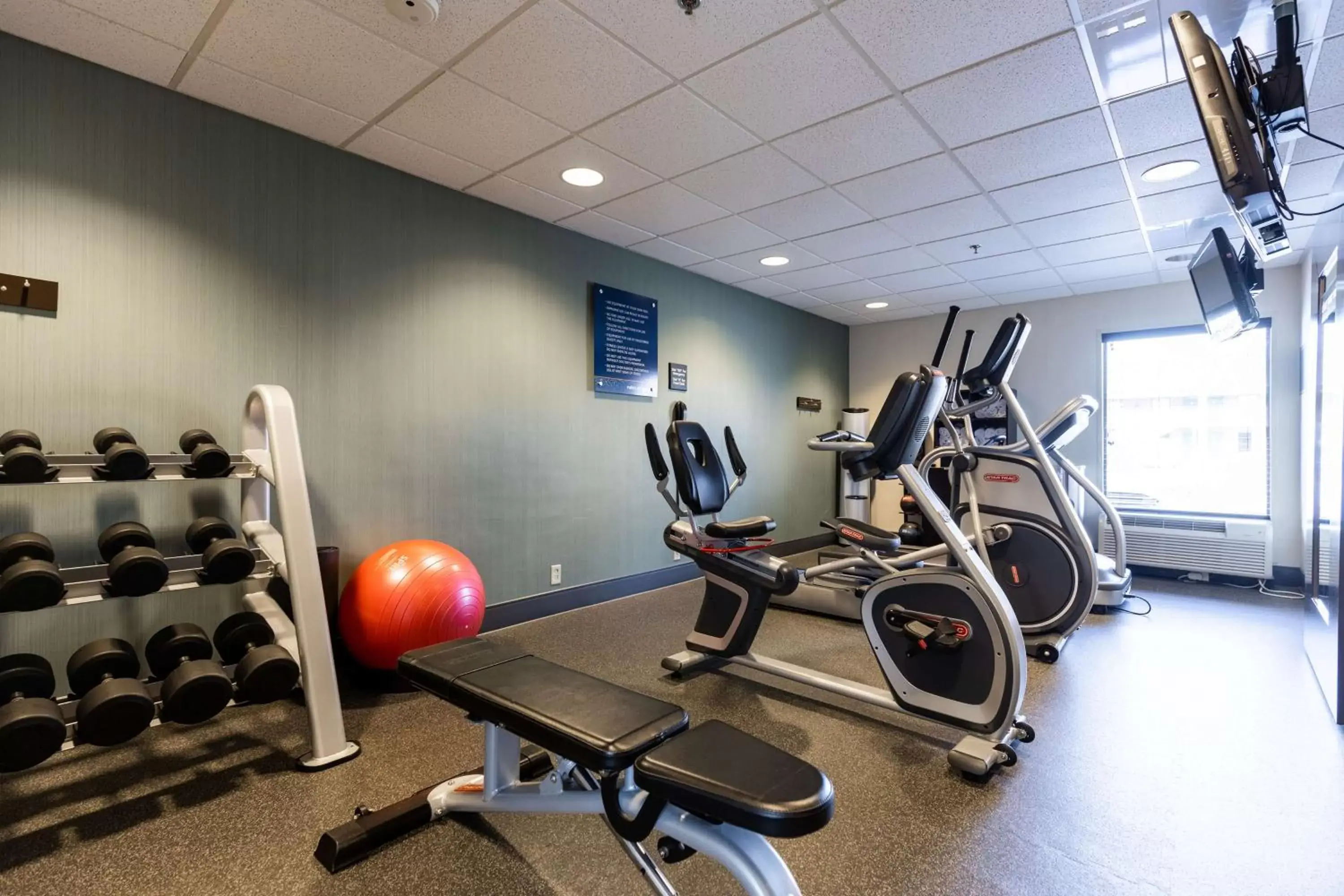 Fitness centre/facilities, Fitness Center/Facilities in Hampton Inn by Hilton of Kuttawa Eddyville