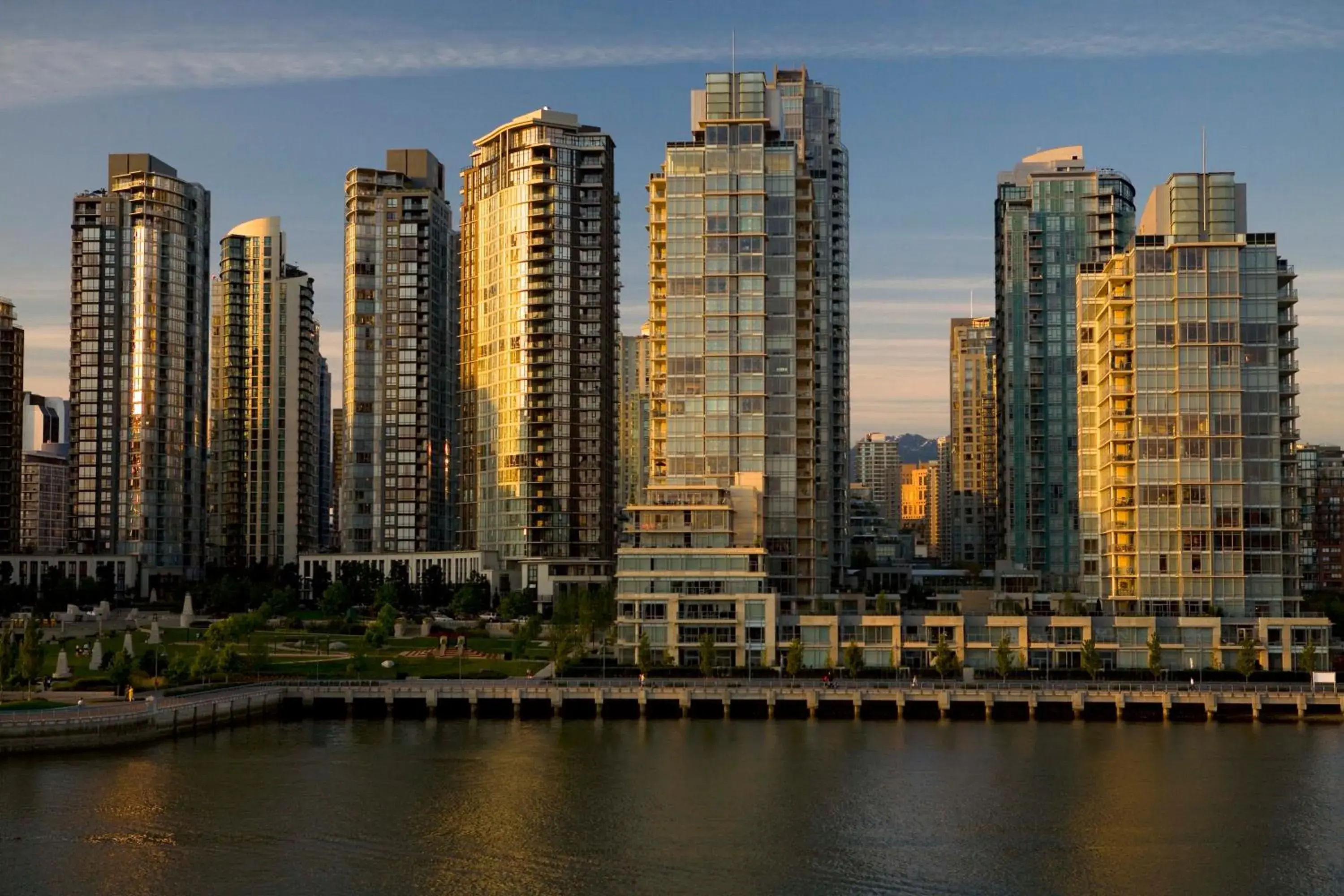 Area and facilities in Granville Island Hotel