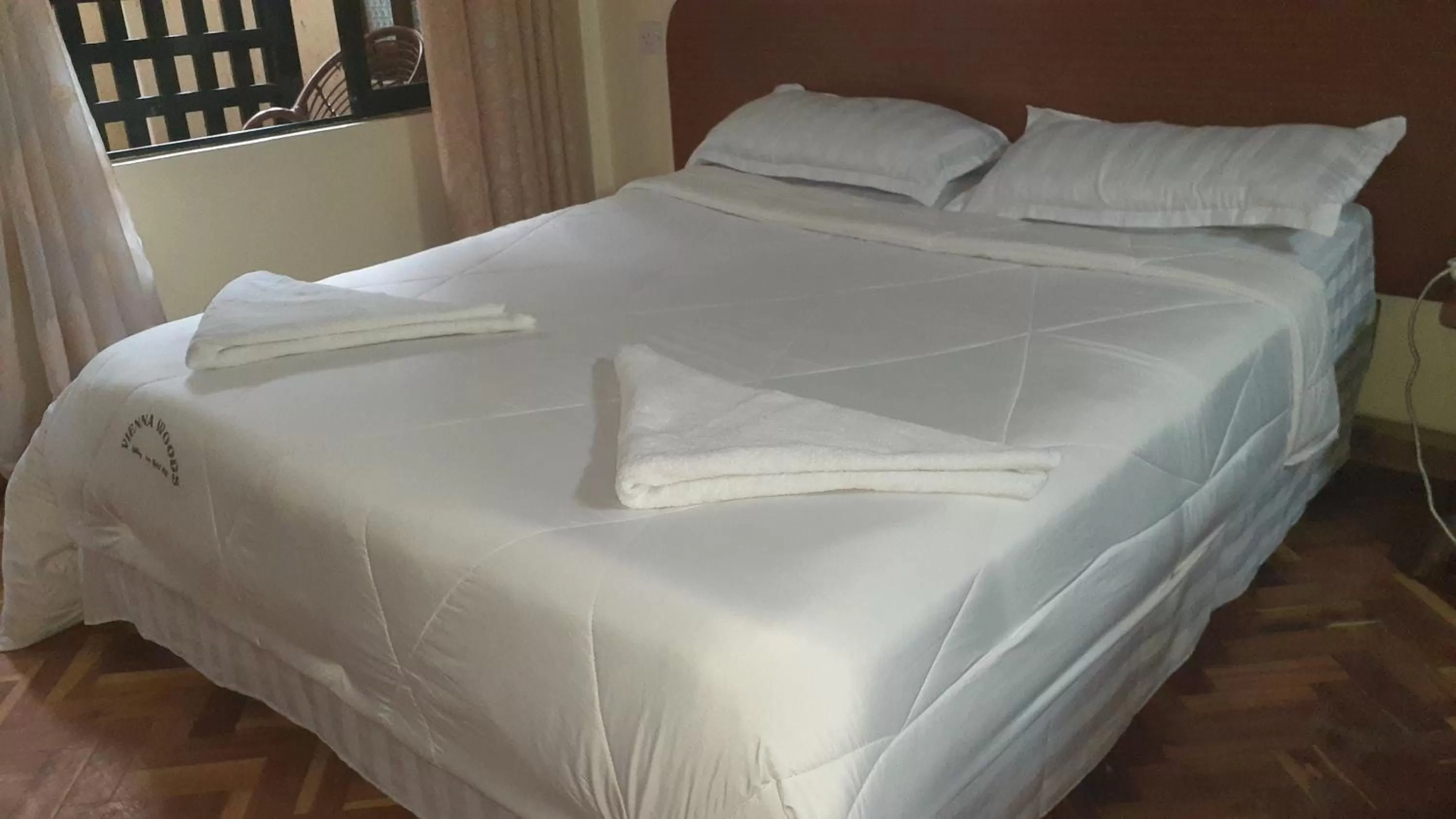 Bed in Vienna Woods Hotel Nakuru