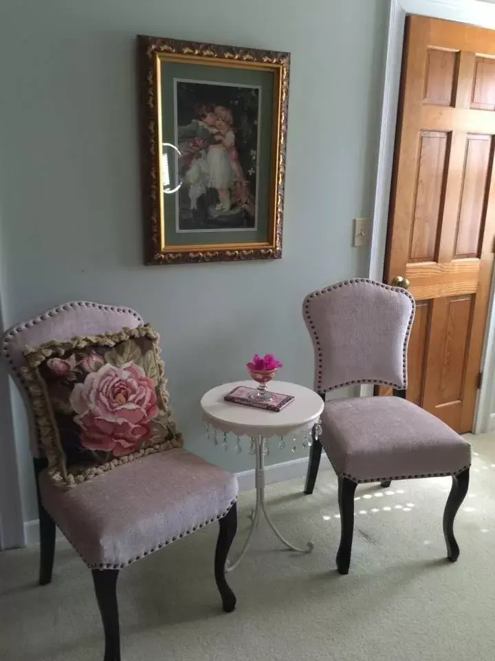 Seating Area in Caroline's Bed and Breakfast