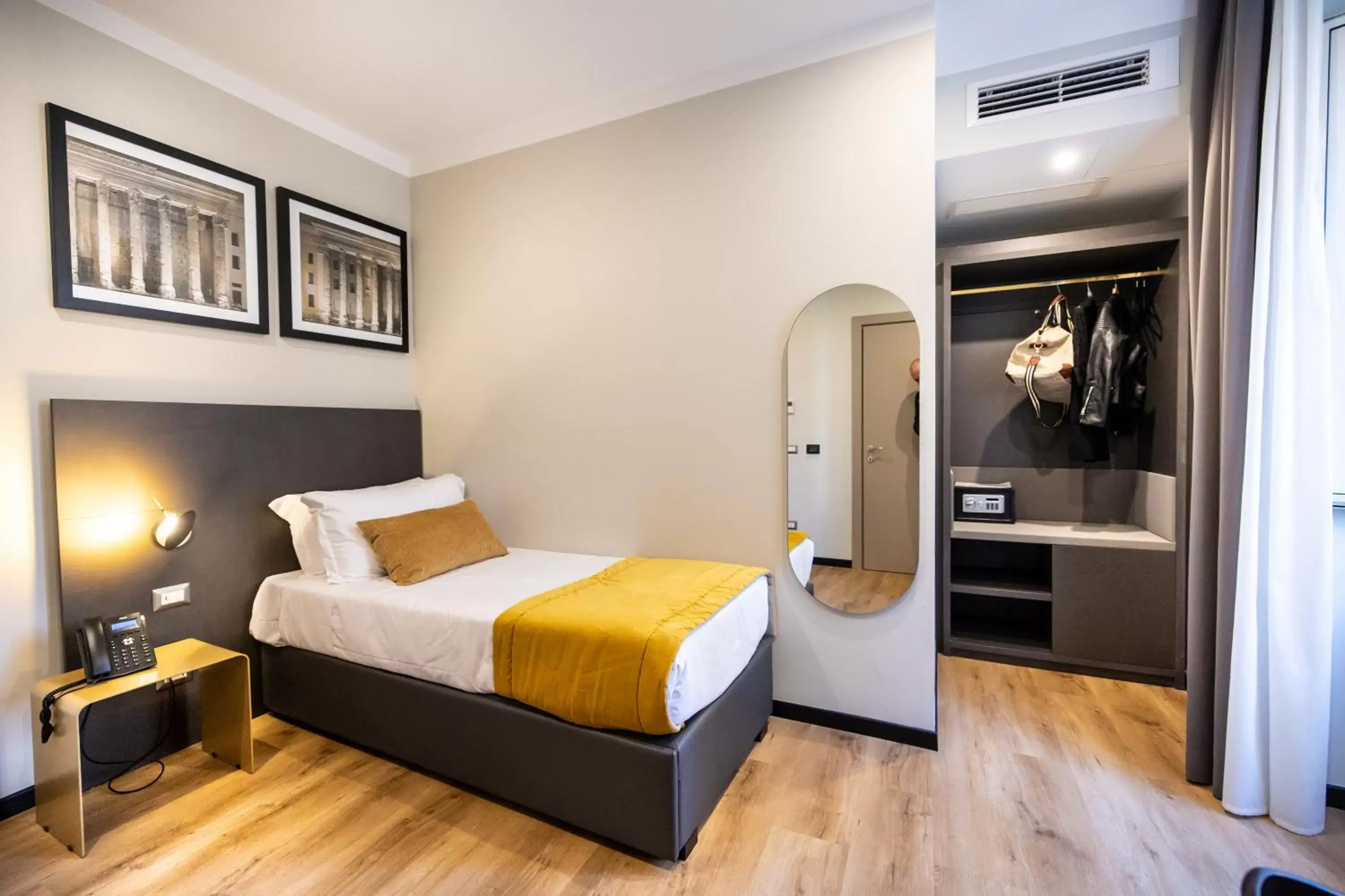 Bedroom, Bed in The Cross Hotel Bedroom, Bed in The Cross Hotel