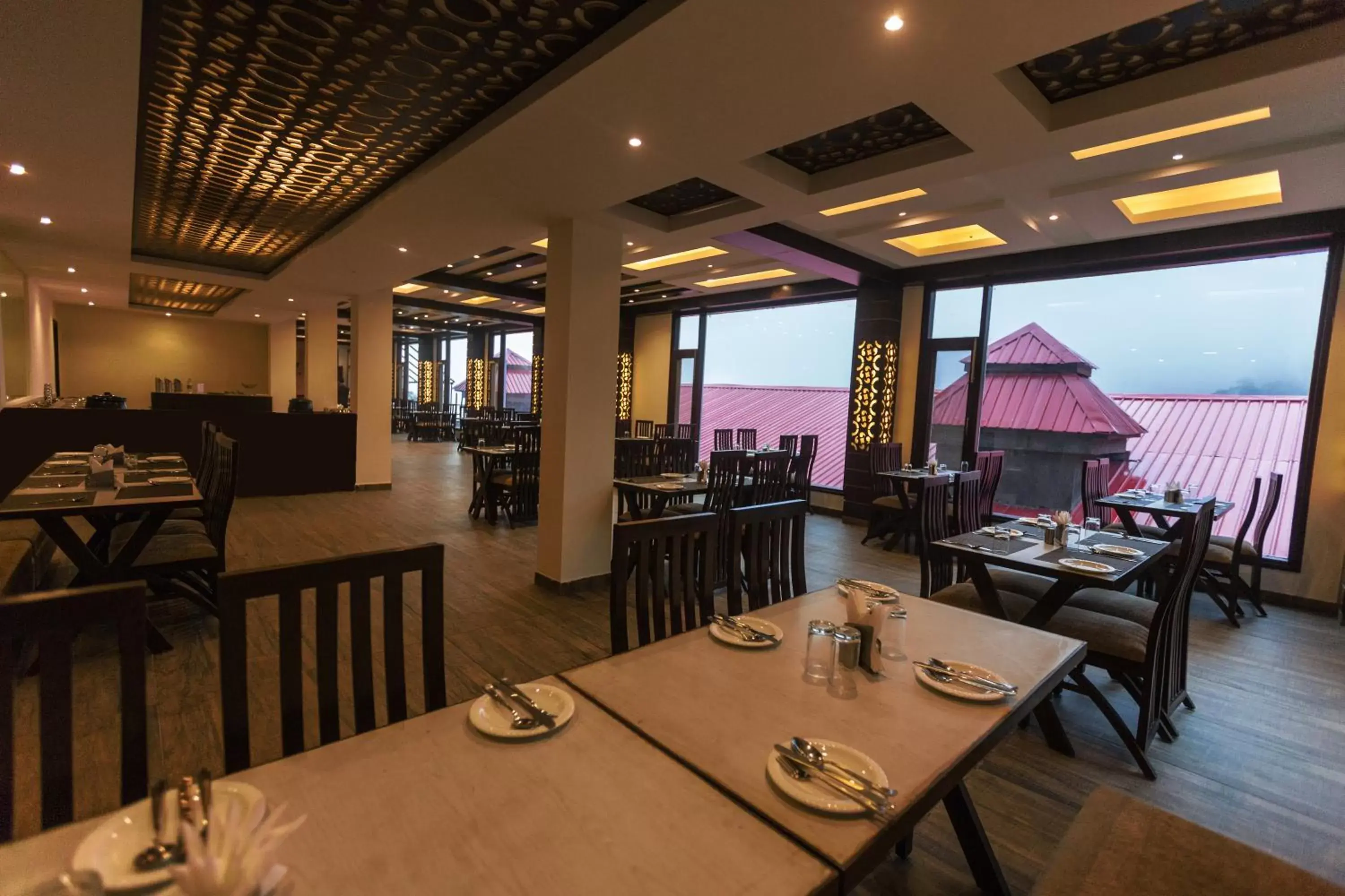 Coffee/tea facilities, Restaurant/Places to Eat in Snow Valley Resorts Shimla