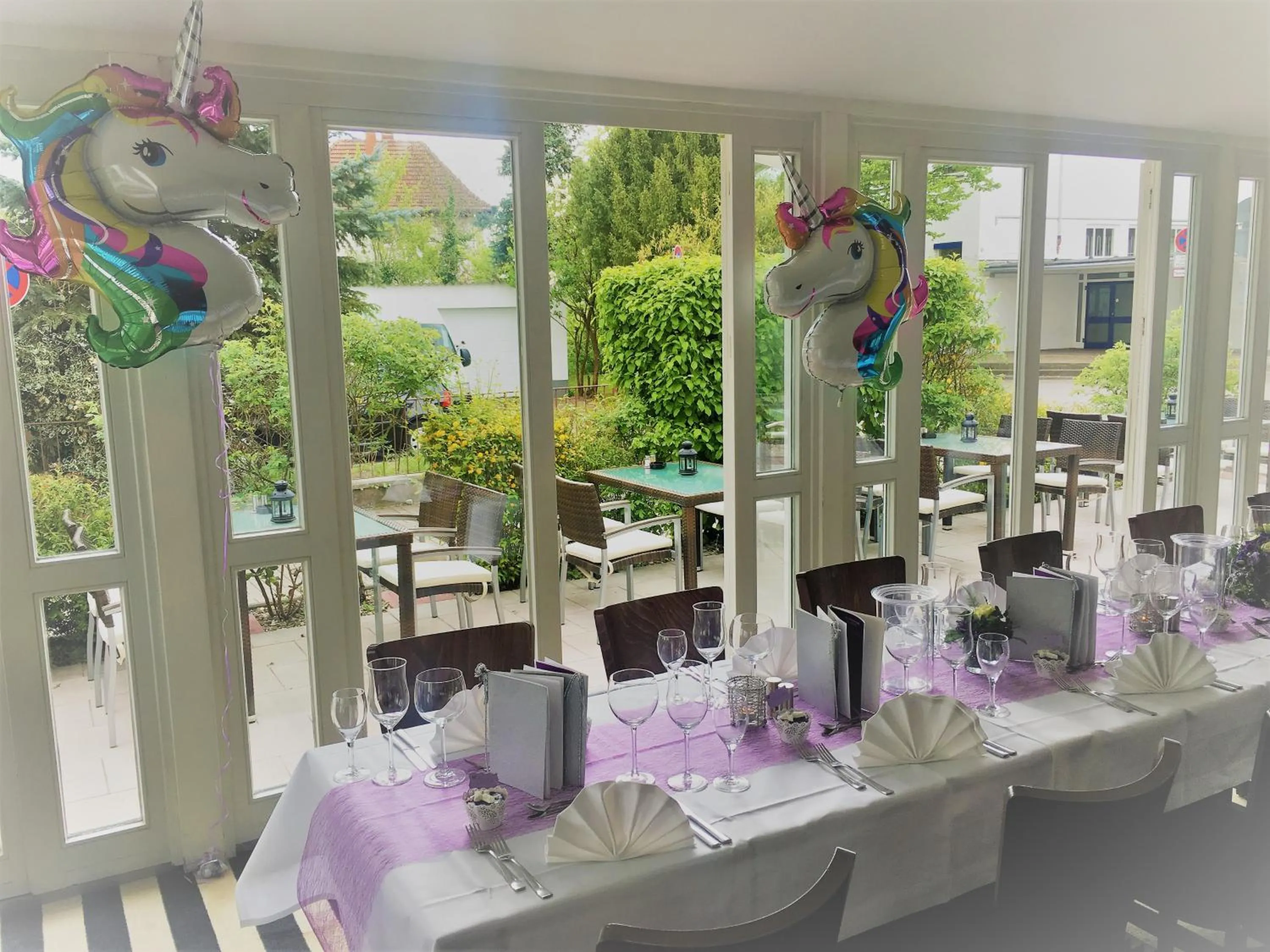 Restaurant/places to eat in Hotel Ambiente Walldorf