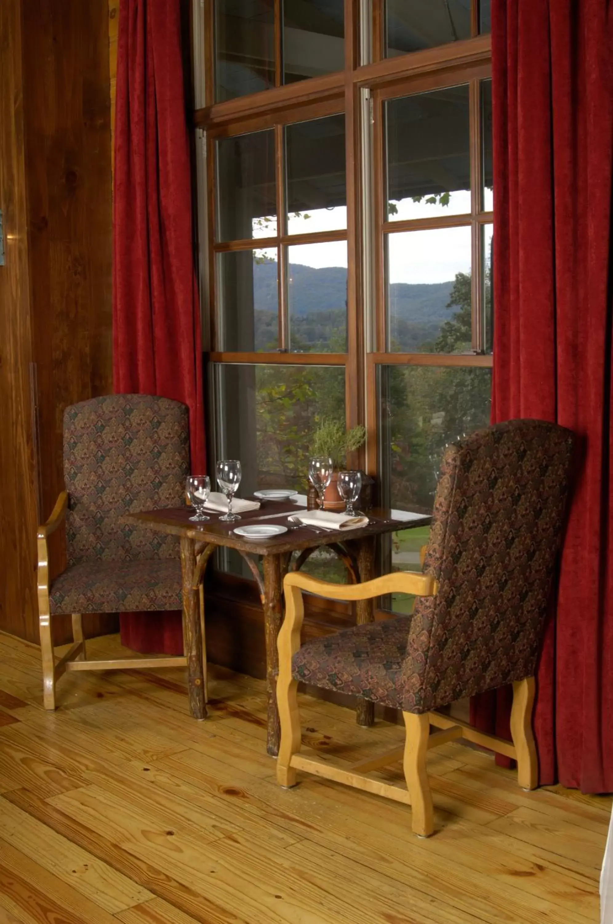 Restaurant/places to eat, Seating Area in Brasstown Valley Resort & Spa