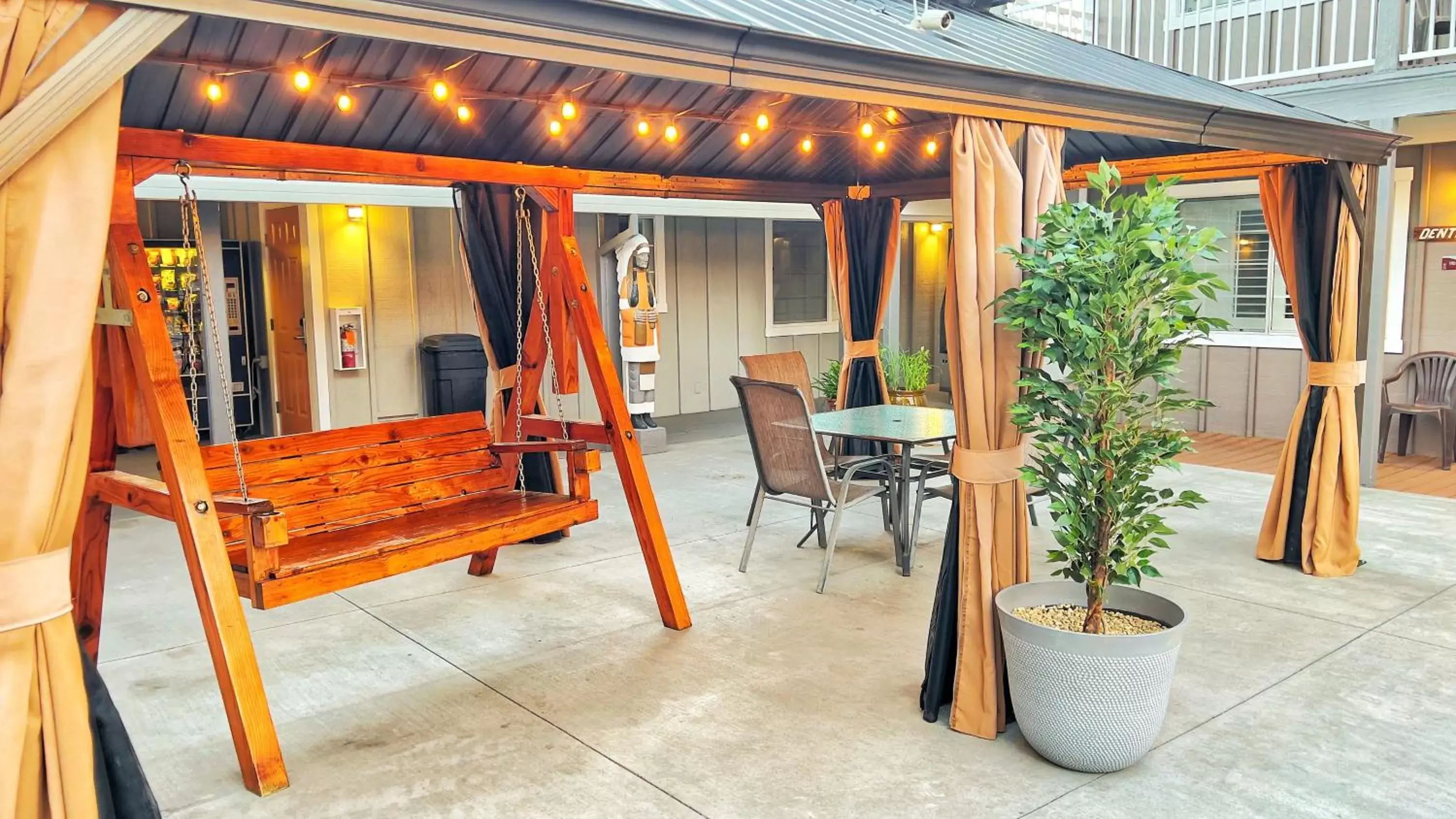 Property building in The Old West Inn Property building in The Old West Inn