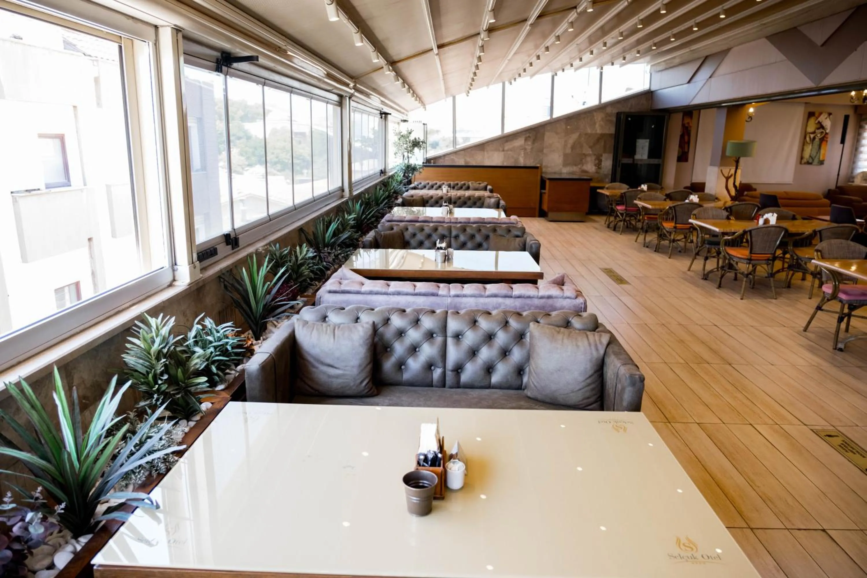 Seating area in Selçuk Hotel